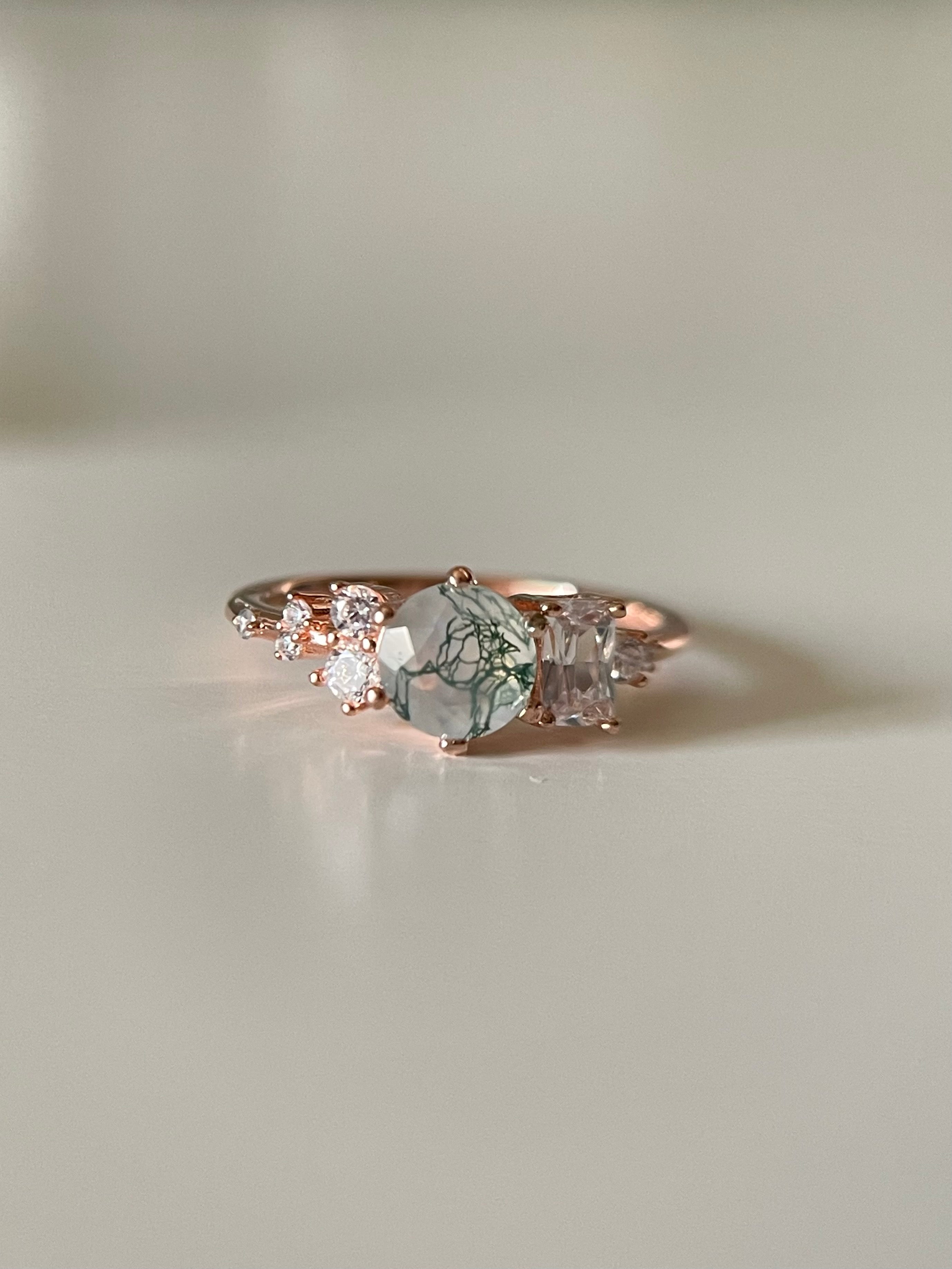 【Veridia Cascade】Unique Handmade Natural Moss Agate Engagement Ring 0.8ct Round Shape