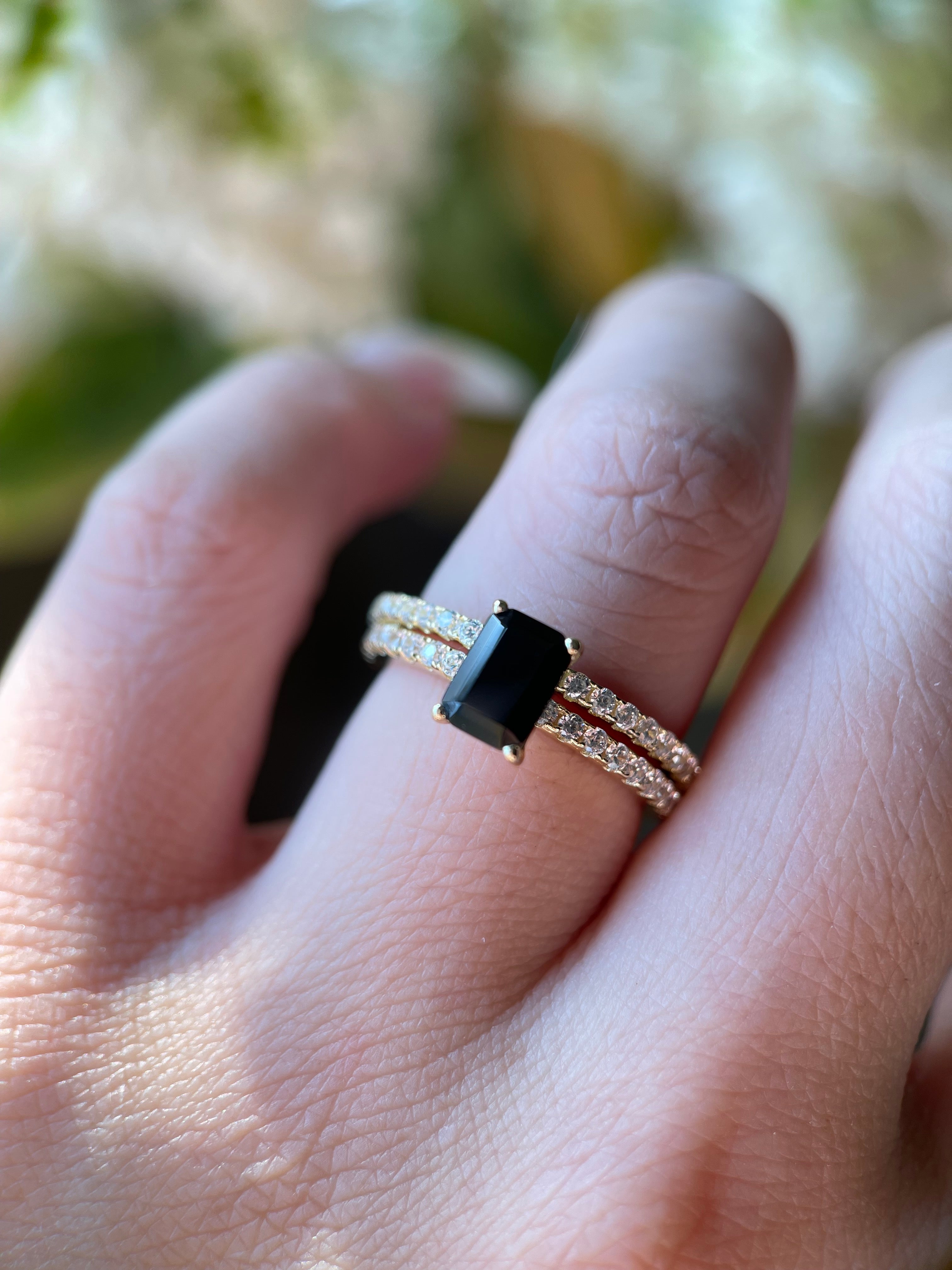 【Ensemble Onyx Summetry】Ensemble de 2 bagues de fiançailles en onyx noir naturel, taillées en baguette, 1 carat, faites à la main