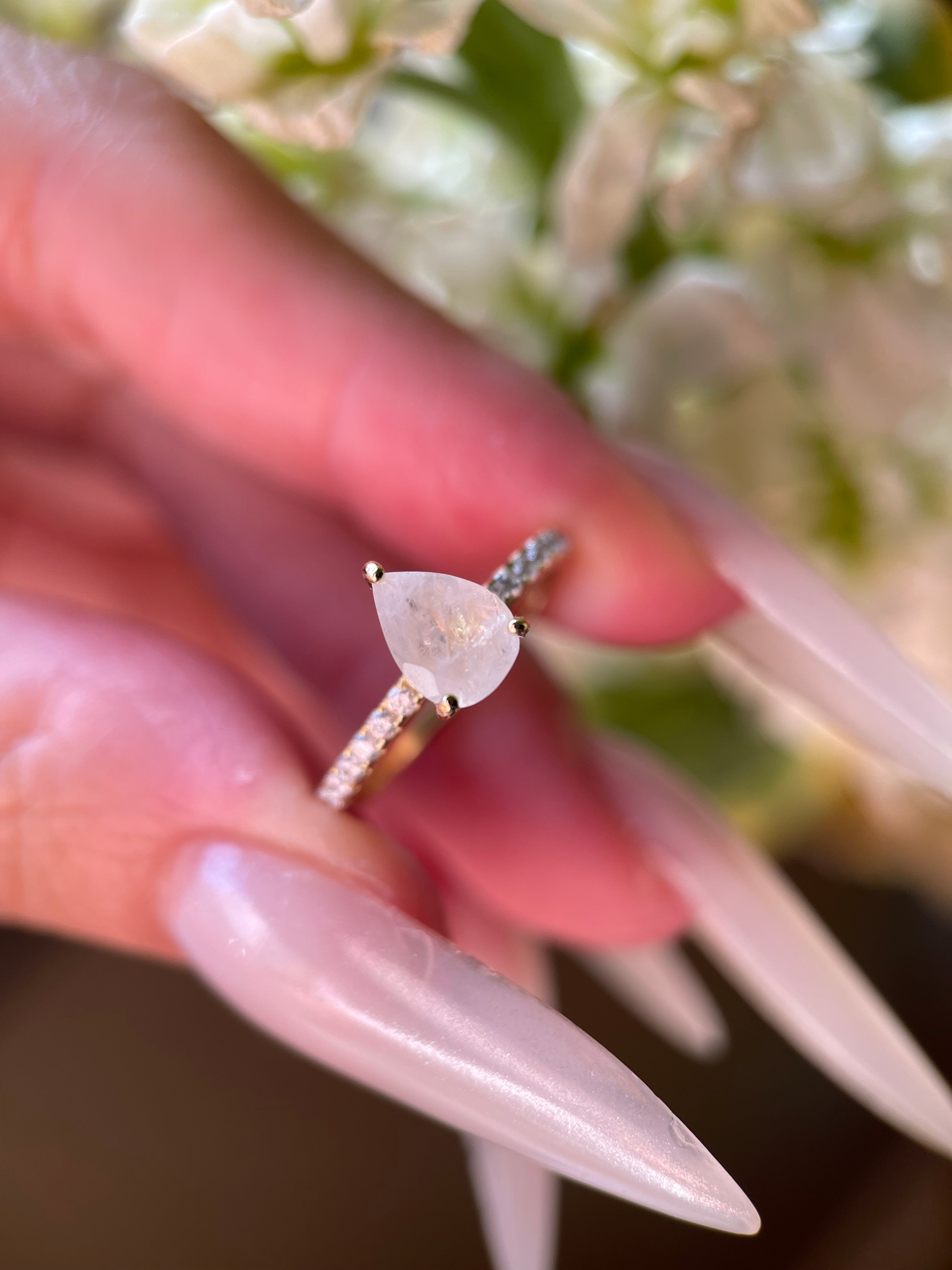 【Aurelia】Unique Handmade Natural Blue Moonstone Engagement Ring 0.8ct Pear Shape