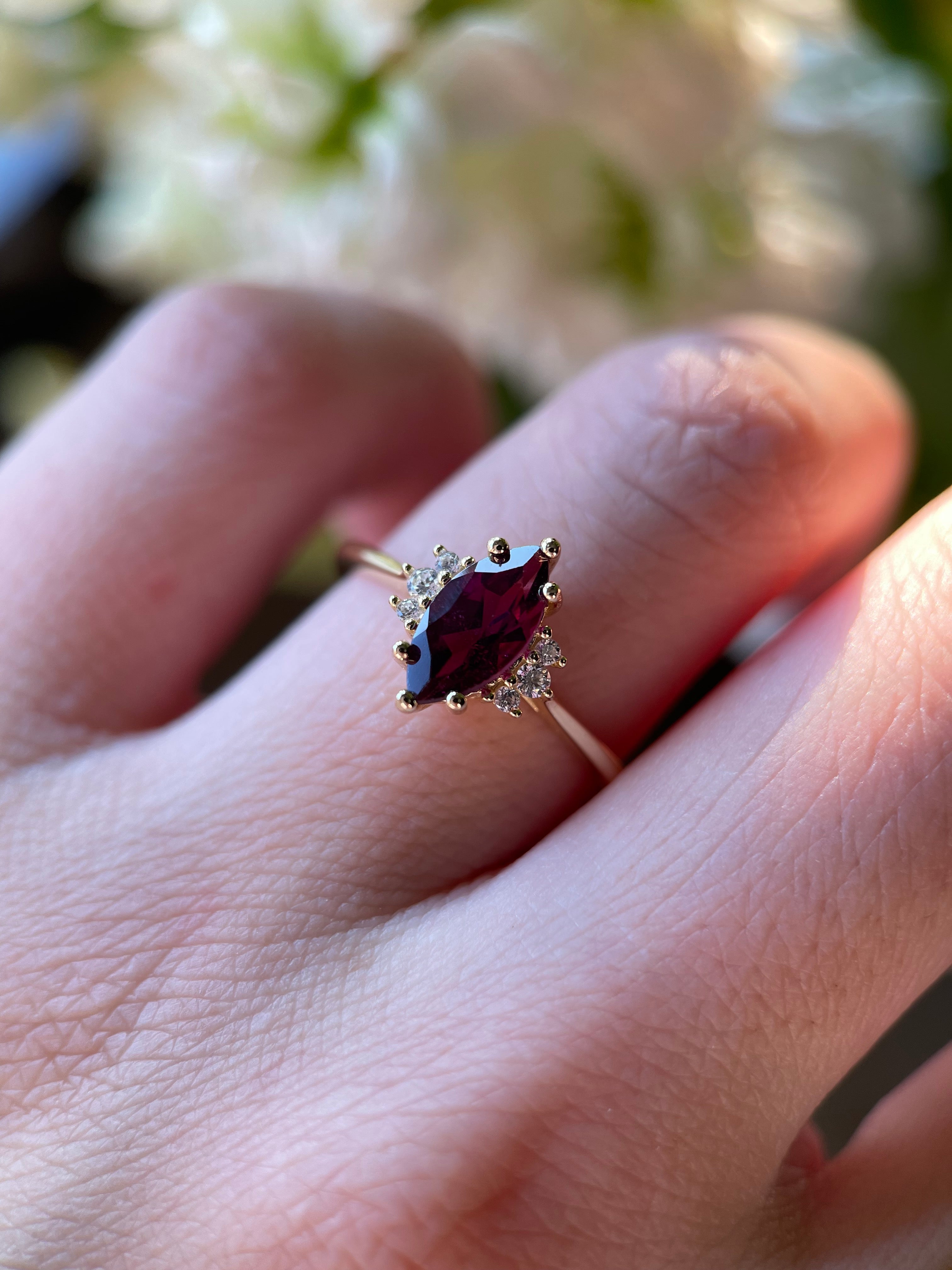【Octavia】Handmade Natural Rhodolite Garnet Engagement Ring Marquise Cut 1ct