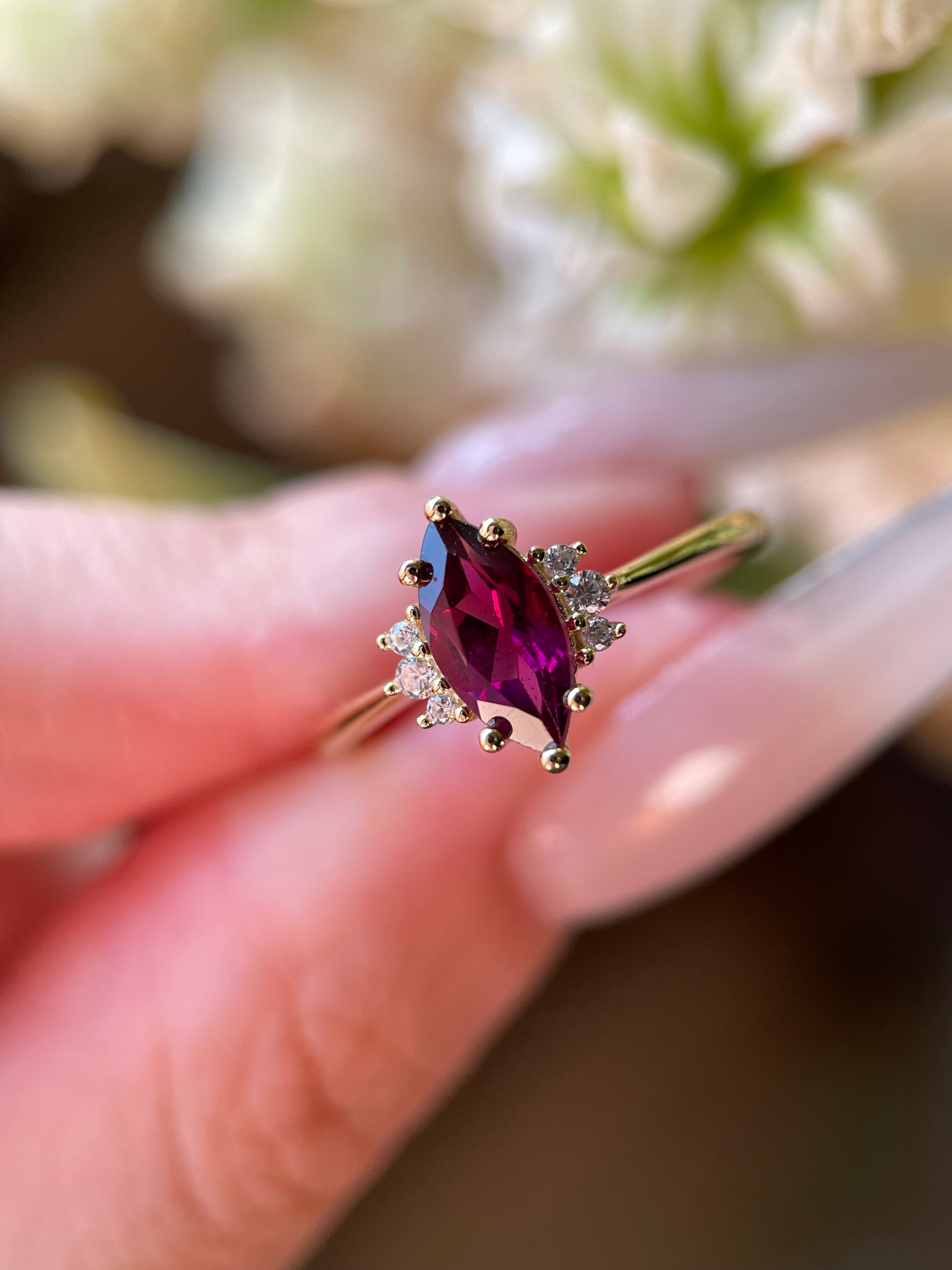 【Octavia】Handmade Natural Rhodolite Garnet Engagement Ring Marquise Cut 1ct