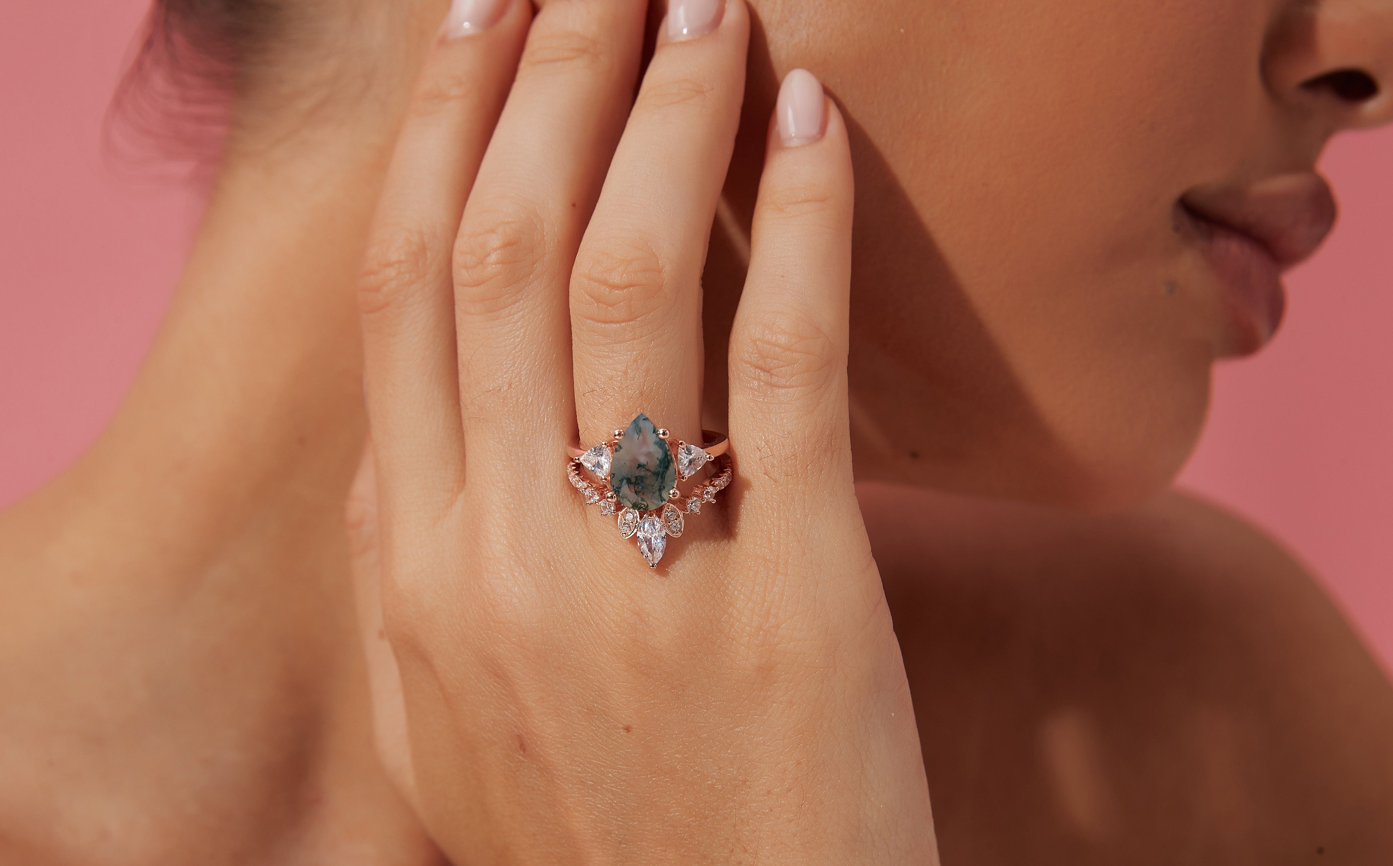 【ENSEMBLE NOISETTE】Ensemble de 2 bagues de fiançailles uniques, faites à la main, en agate mousse naturelle, 3 carats, forme poire