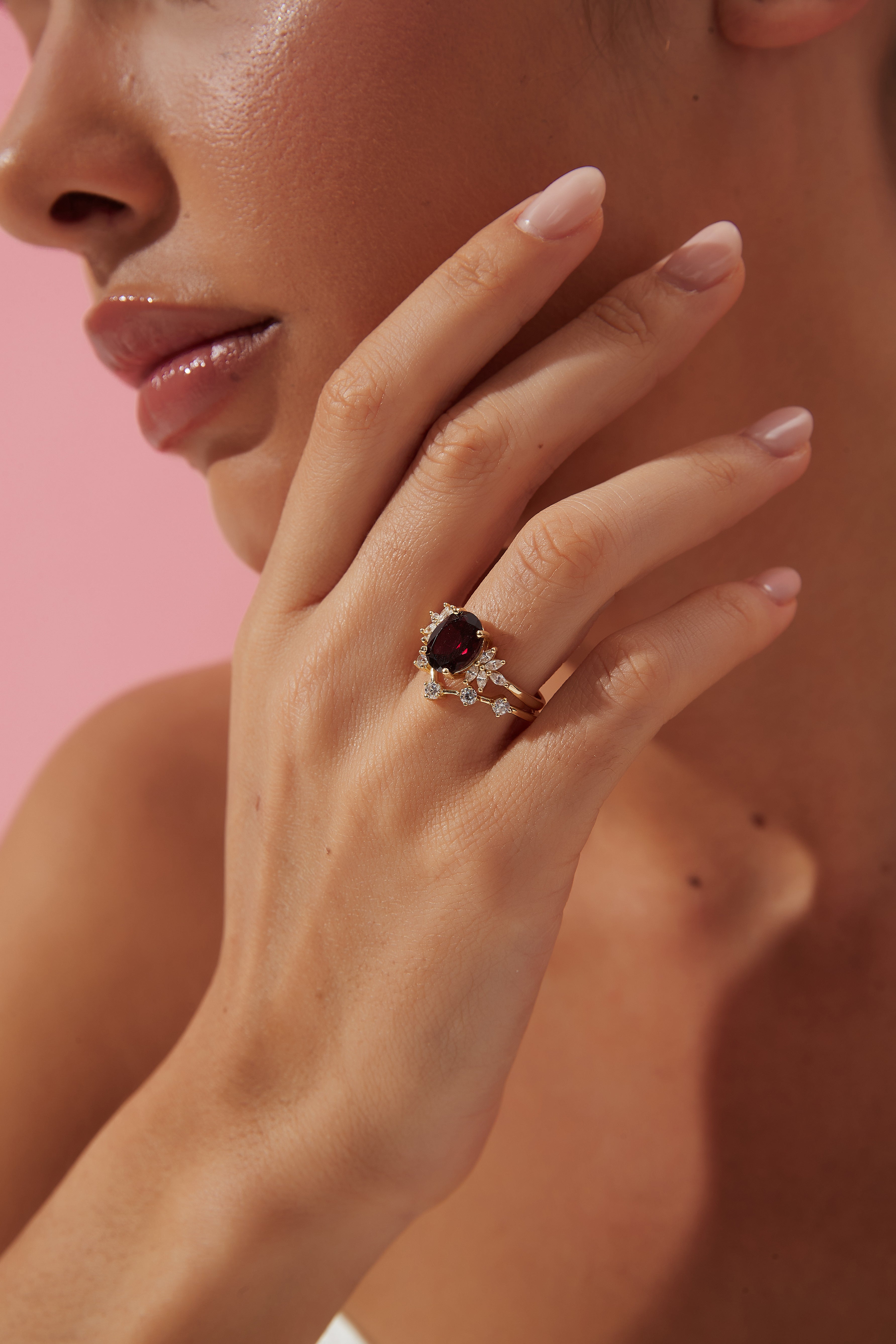 【SCARLETTE】Handmade Natural Rhodolite Garnet Engagement Ring Oval Shape 3ct