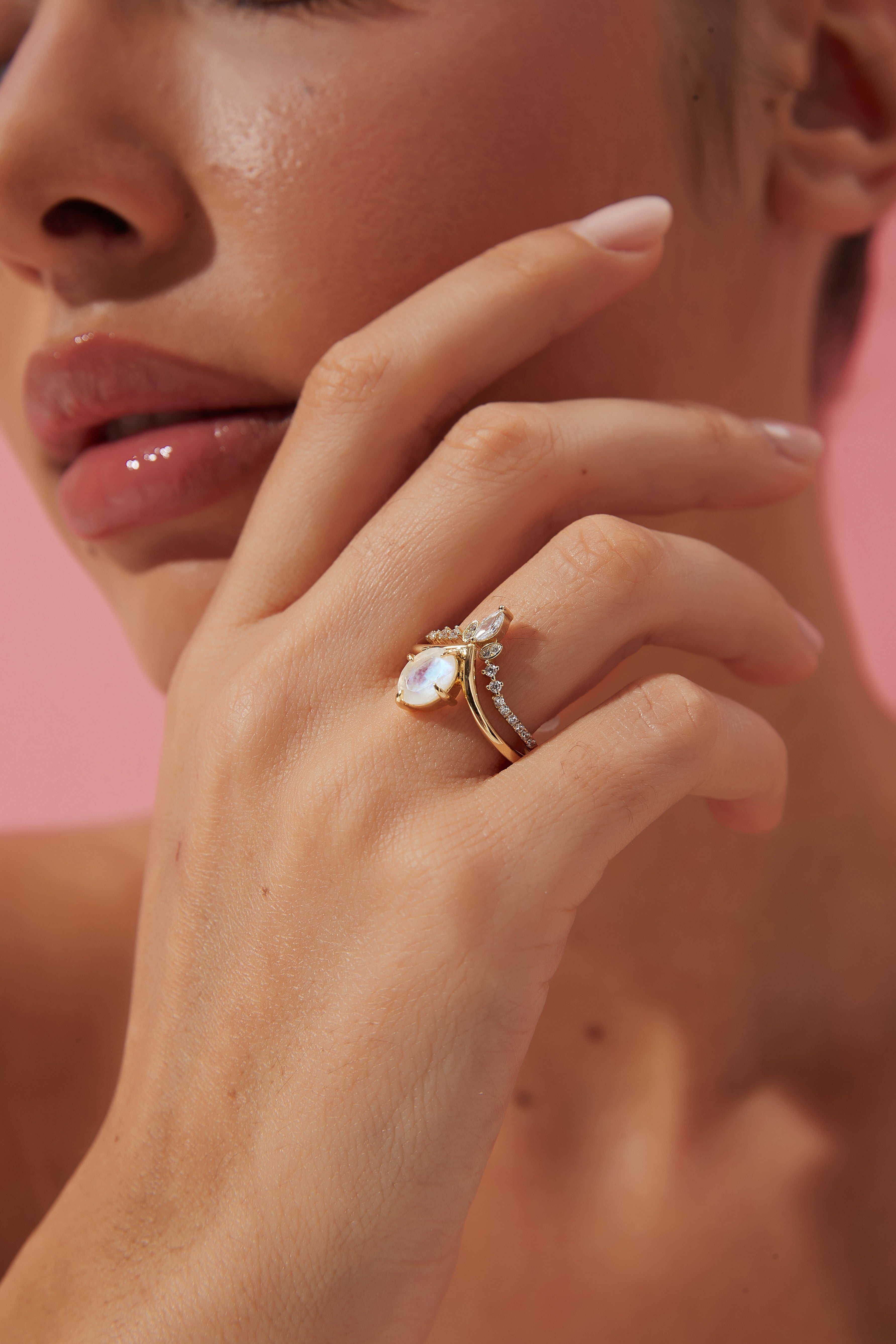 【GENEVIEVE SET】Unique Handmade Natural Blue Moonstone Engagement Ring Set 2pcs Oval Shape 1.5ct