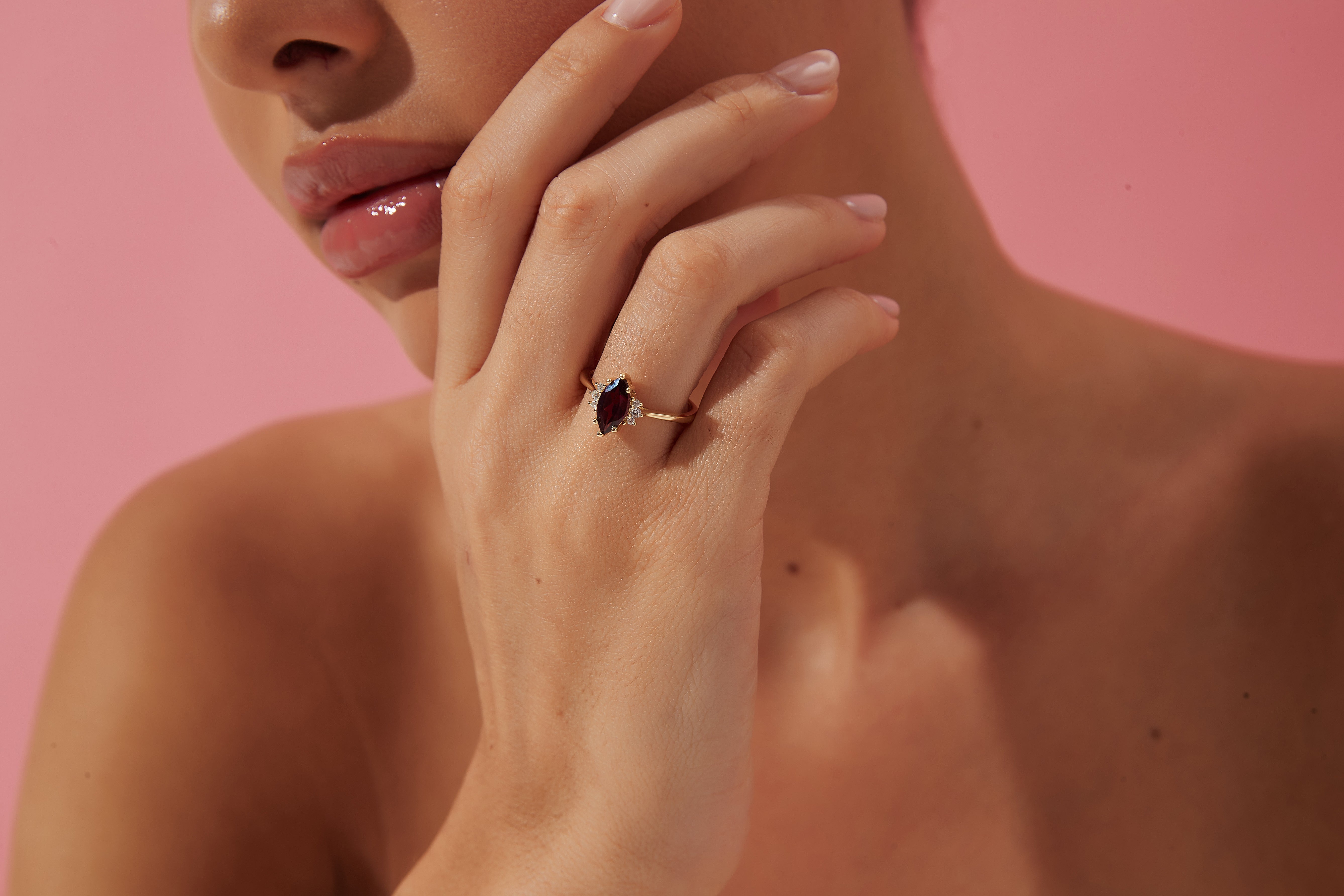 【Octavia】Handmade Natural Rhodolite Garnet Engagement Ring Marquise Shape 1ct