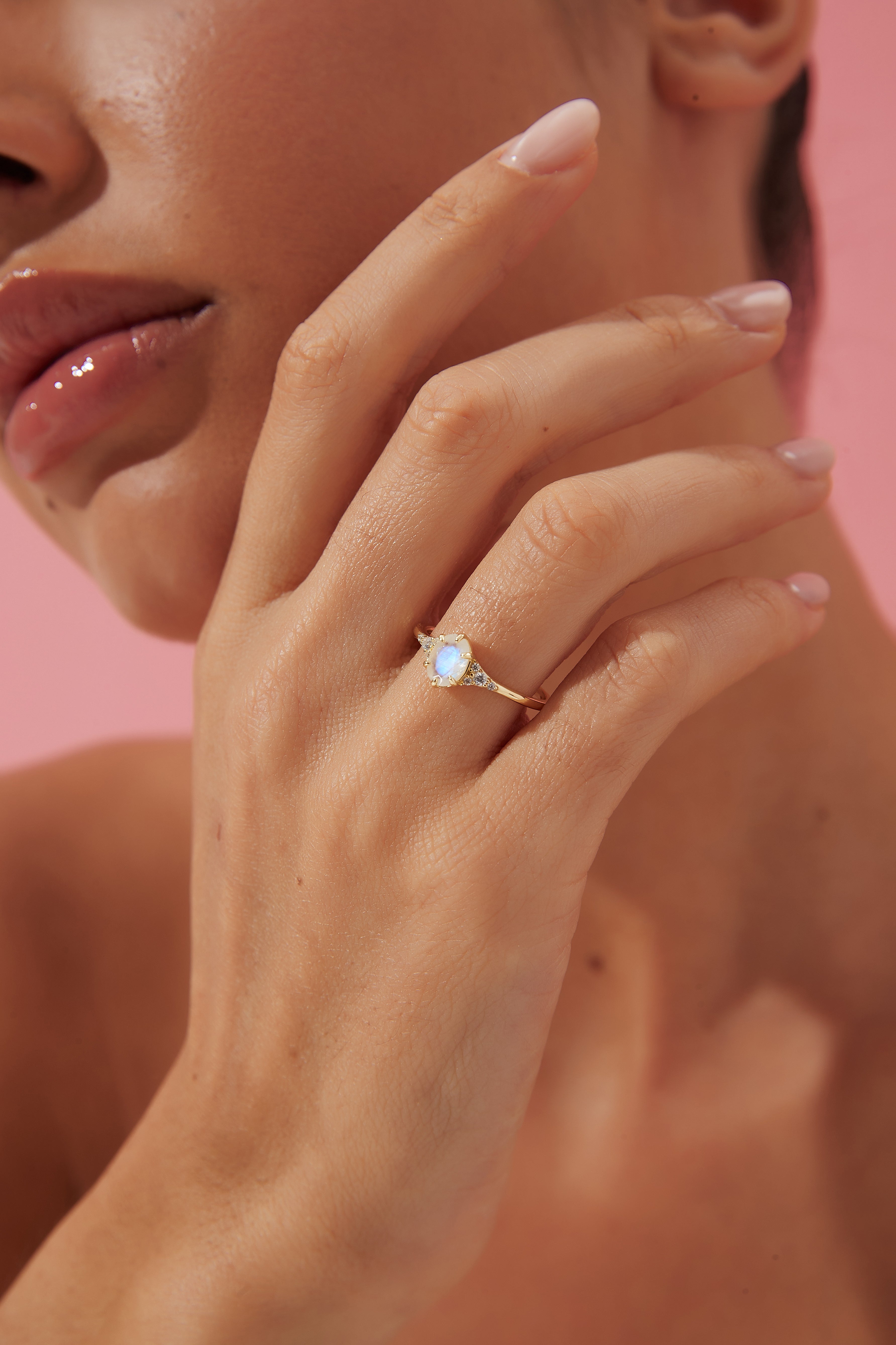 【Artemis】Unique Handmade Natural Blue Moonstone Engagement Ring 0.75ct Oval Shape