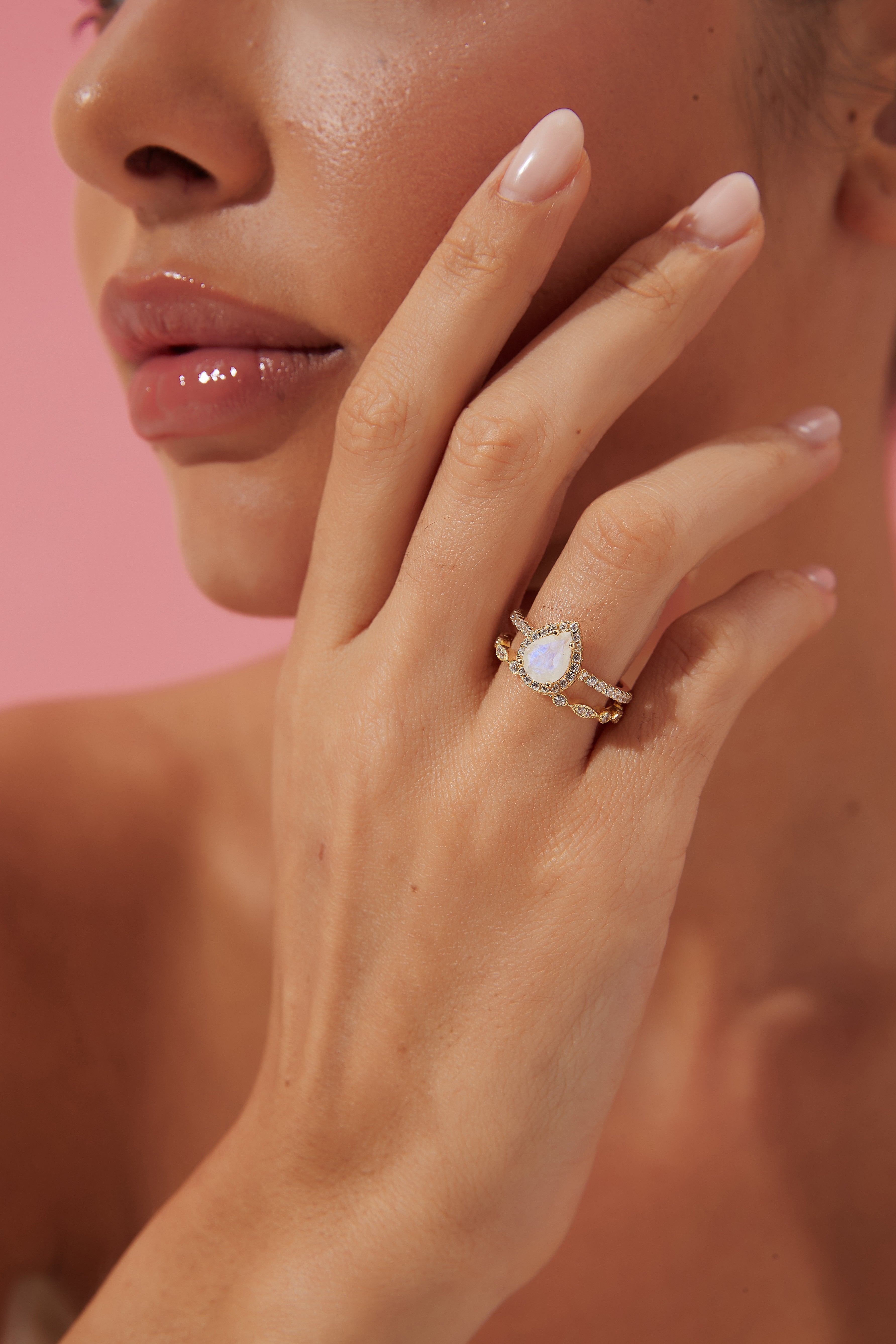 【Moonlit】Unique Handmade Natural Blue Moonstone Engagement Ring 0.8ct Pear Shape