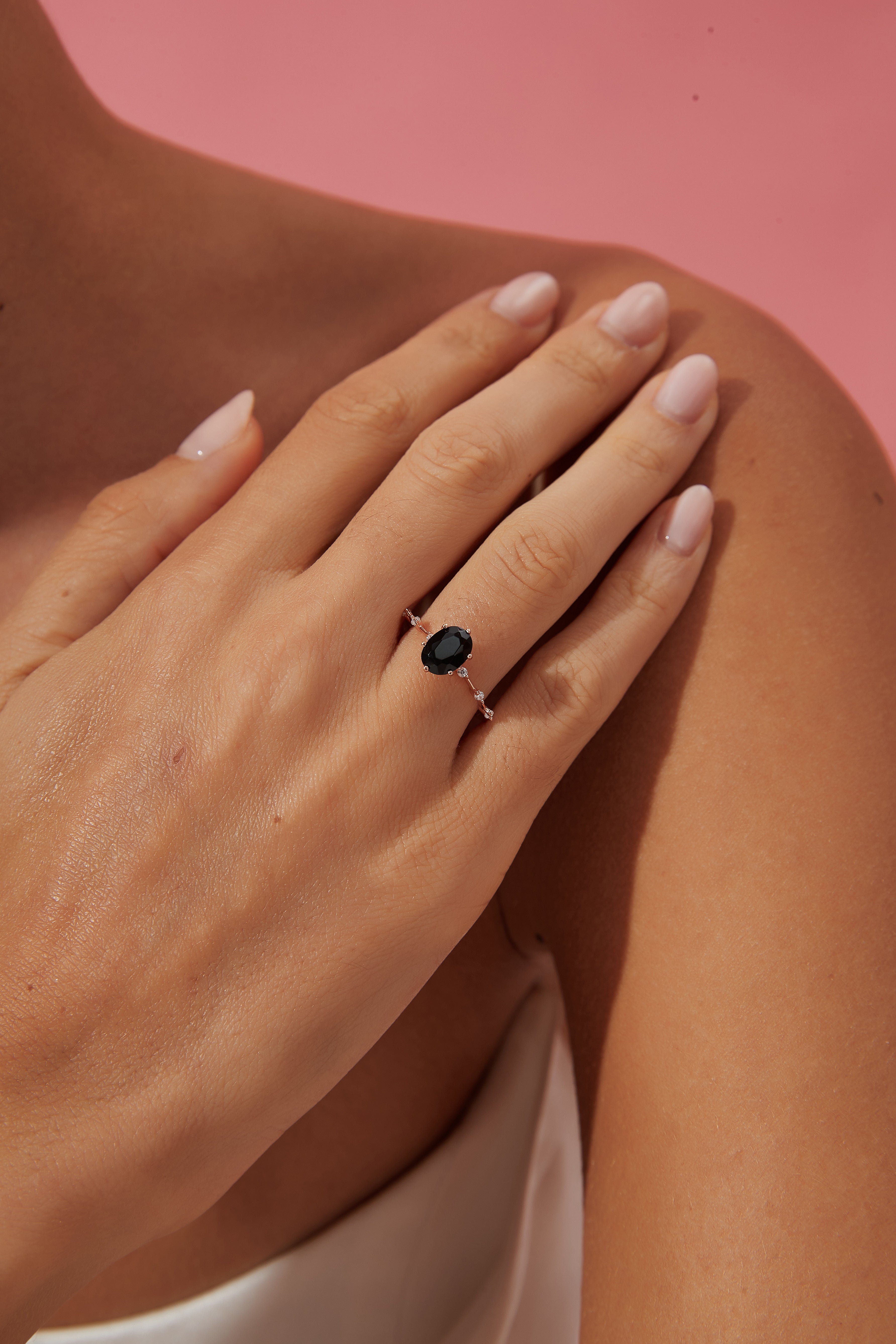 【Aegis】Handmade Natural Black Onyx Engagement Ring 1.5ct Oval Shape