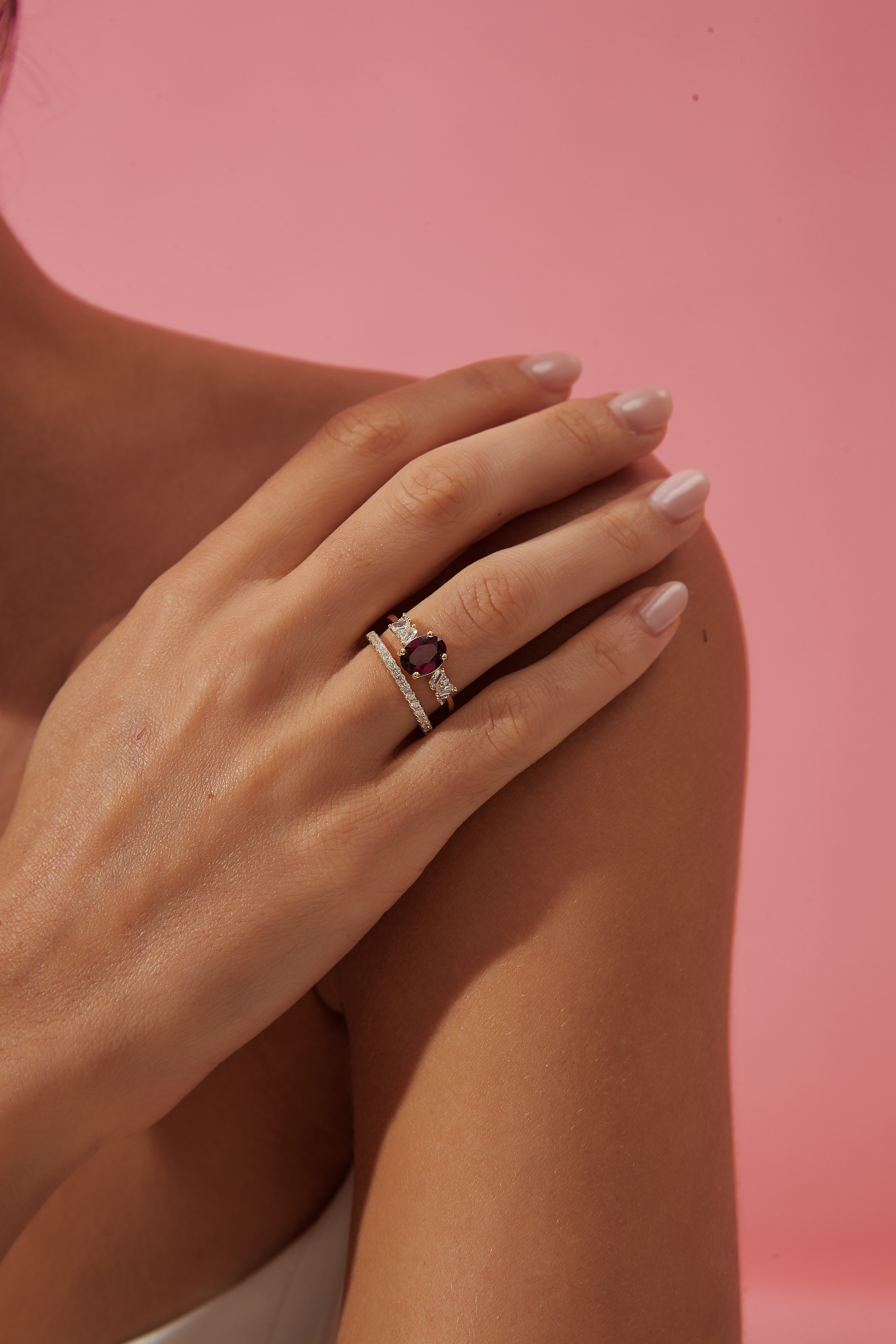 【Fidelis】Unique Handmade Natural Rhodolite Garnet Engagement Ring 1.5ct Oval Shape