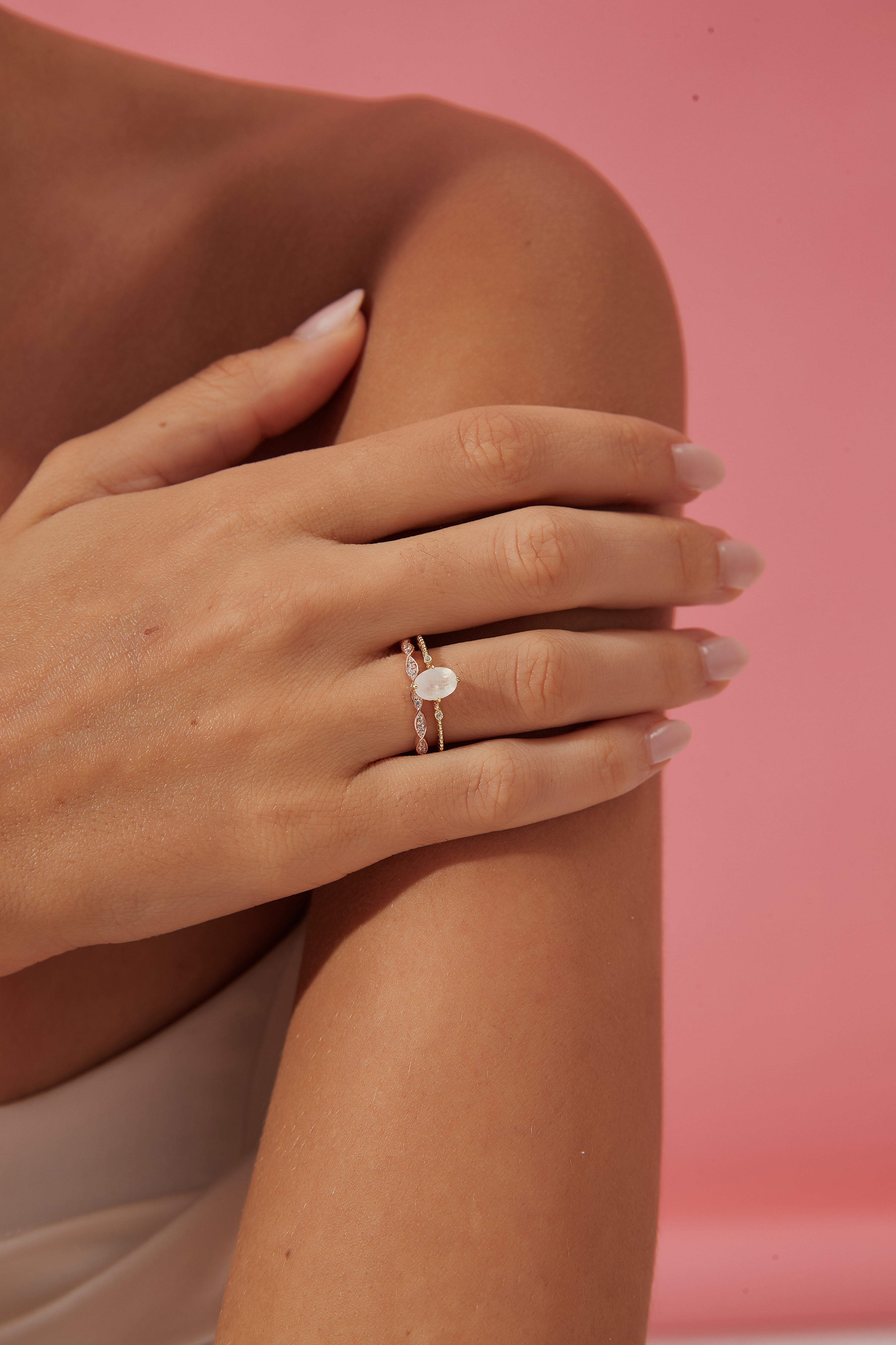 【Luna Twist Set】Unique Handmade Natural Blue Moonstone Engagement Ring Set 2pcs 0.75ct Oval Shape