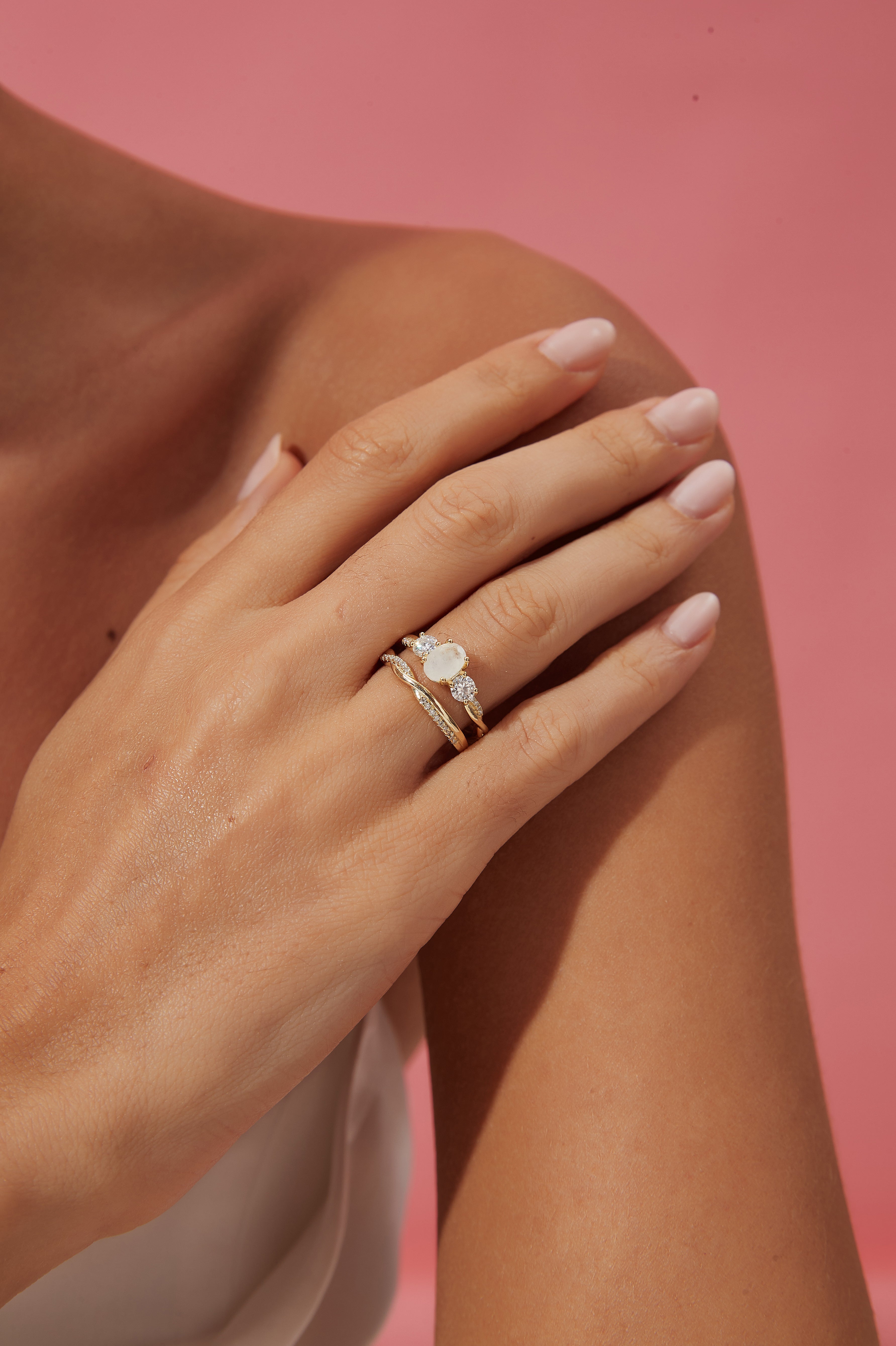 【Infinity Lumina】Unique Handmade Natural Blue Moonstone Engagement Ring Set 2pcs 0.75ct Oval Shape