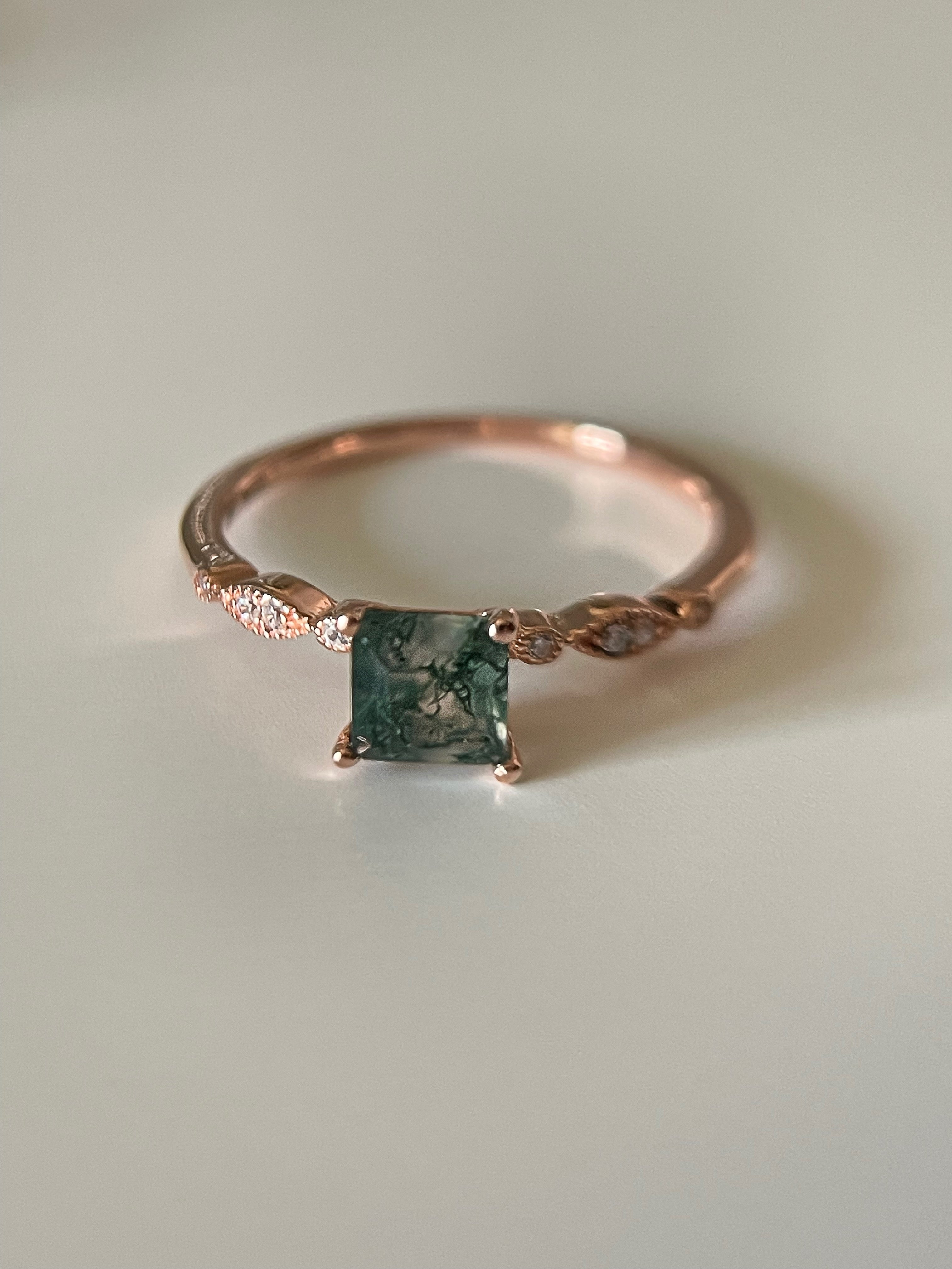 【OPHELIA SET】Unique Handmade Natural Moss Agate Engagement Ring Set 3pcs 0.75ct Princess Cut