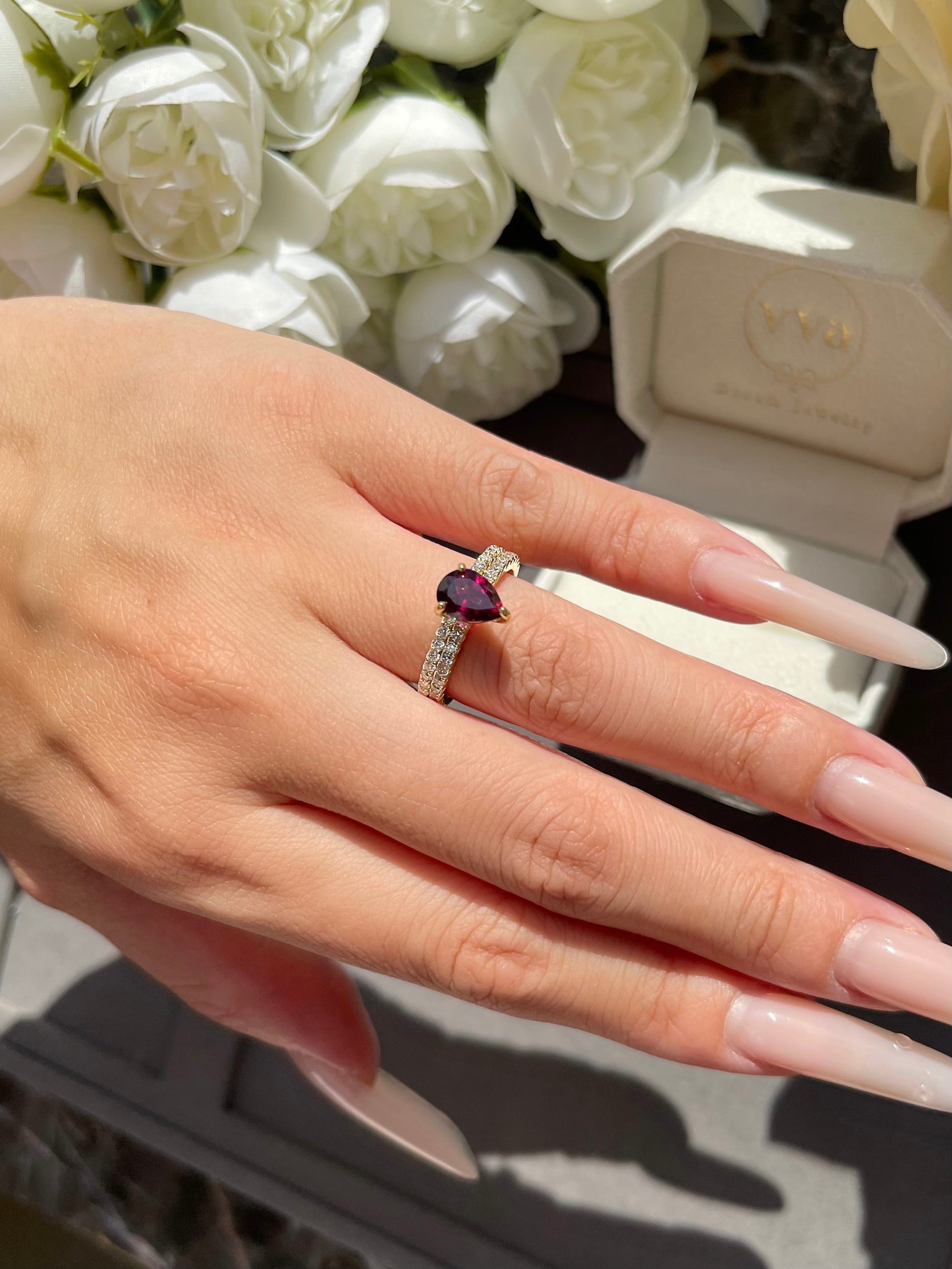 【Rubellite Cascade Set】Unique Handmade Natural Rhodolite Garnet Engagement Ring Set 2pcs 0.8ct Pear Shape