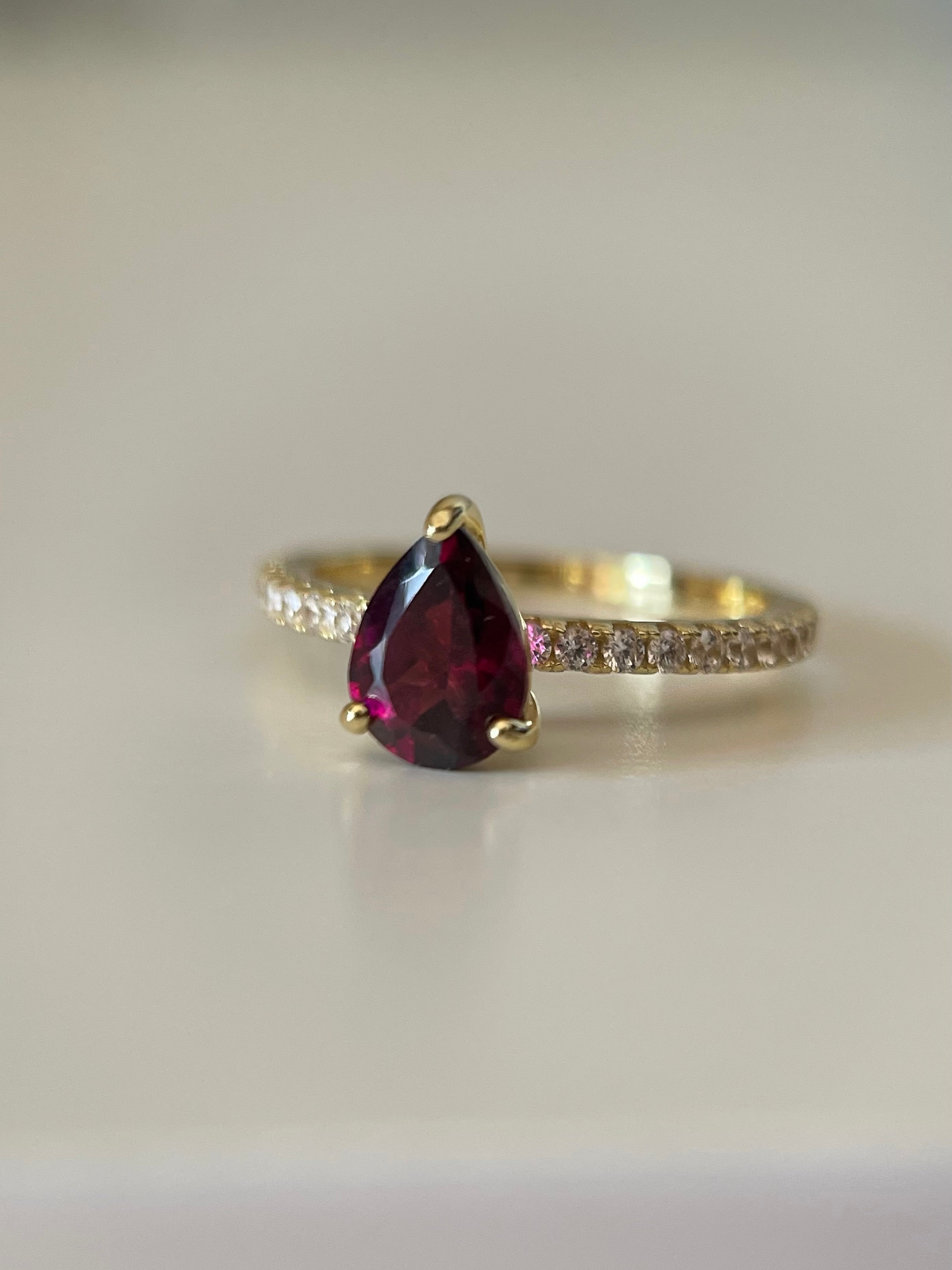 【Rubellite Cascade】Unique Handmade Natural Rhodolite Garnet Engagement Ring 0.8ct Pear Shape
