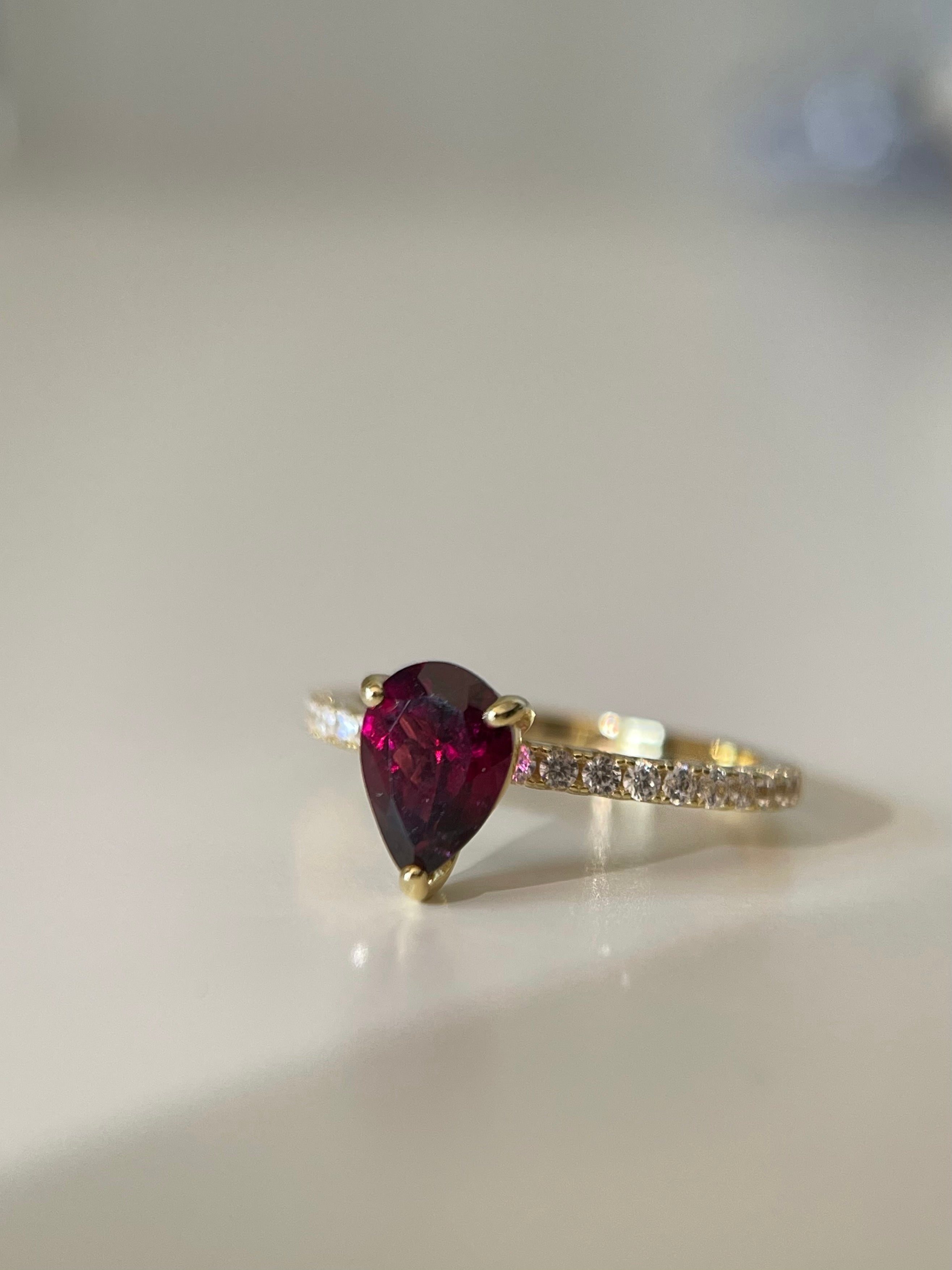 【Rubellite Cascade】Unique Handmade Natural Rhodolite Garnet Engagement Ring 0.8ct Pear Shape