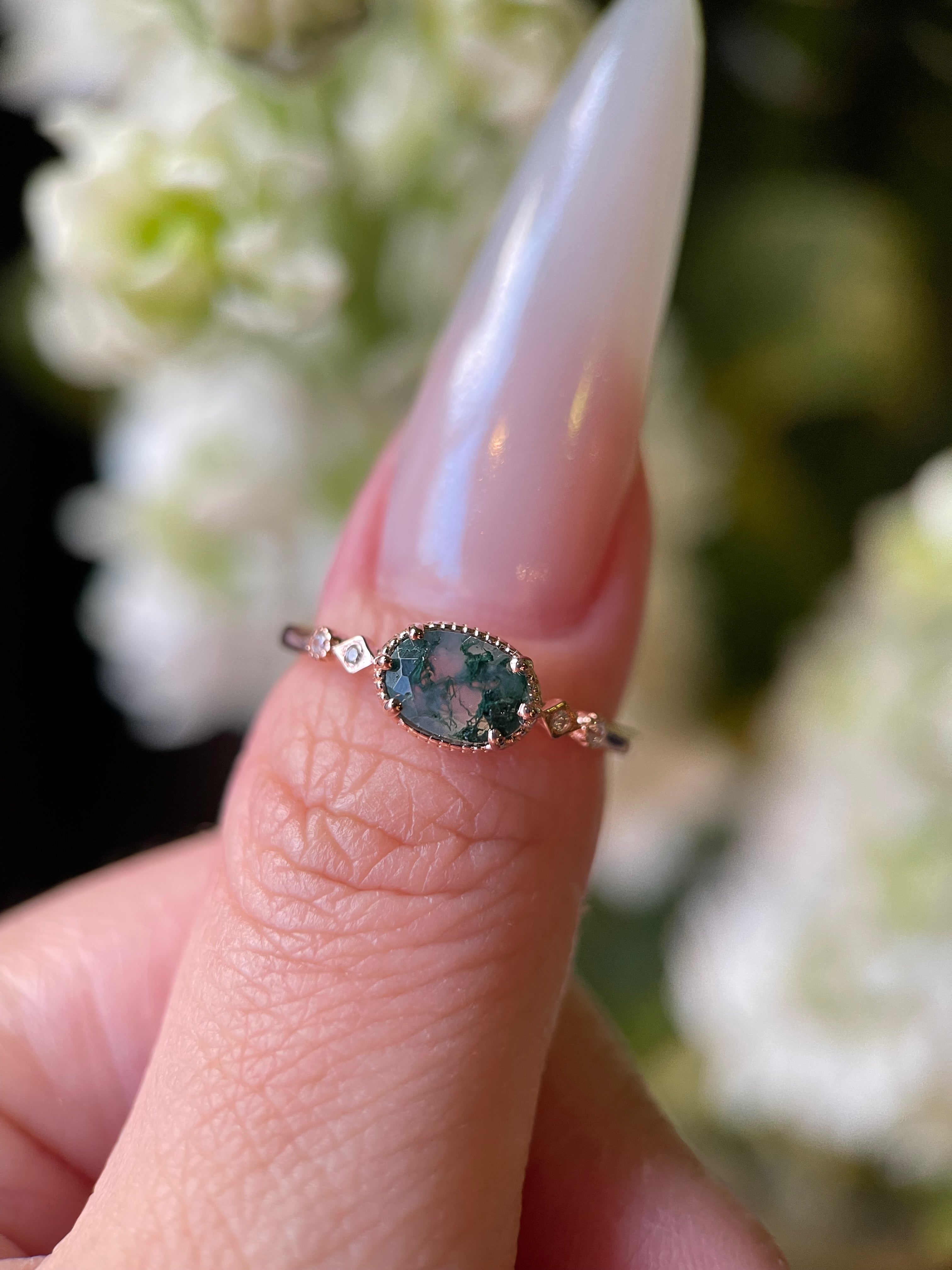 【The Still Pond】Unique Handmade Natural Moss Agate Engagement Ring 0.75ct Oval Cut