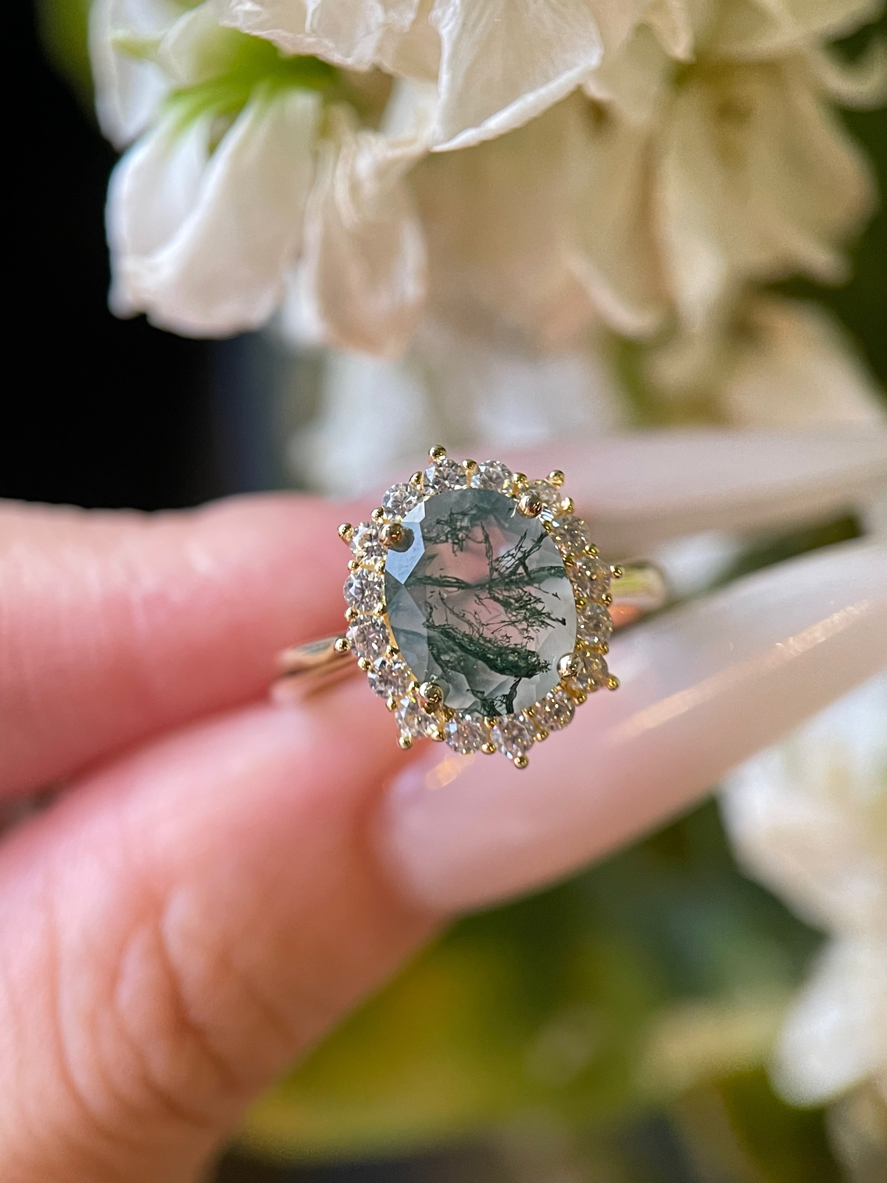 【Morrigan 】 Unique Handmade Natural Green Moss Agate Engagement Ring Oval Cut 3ct