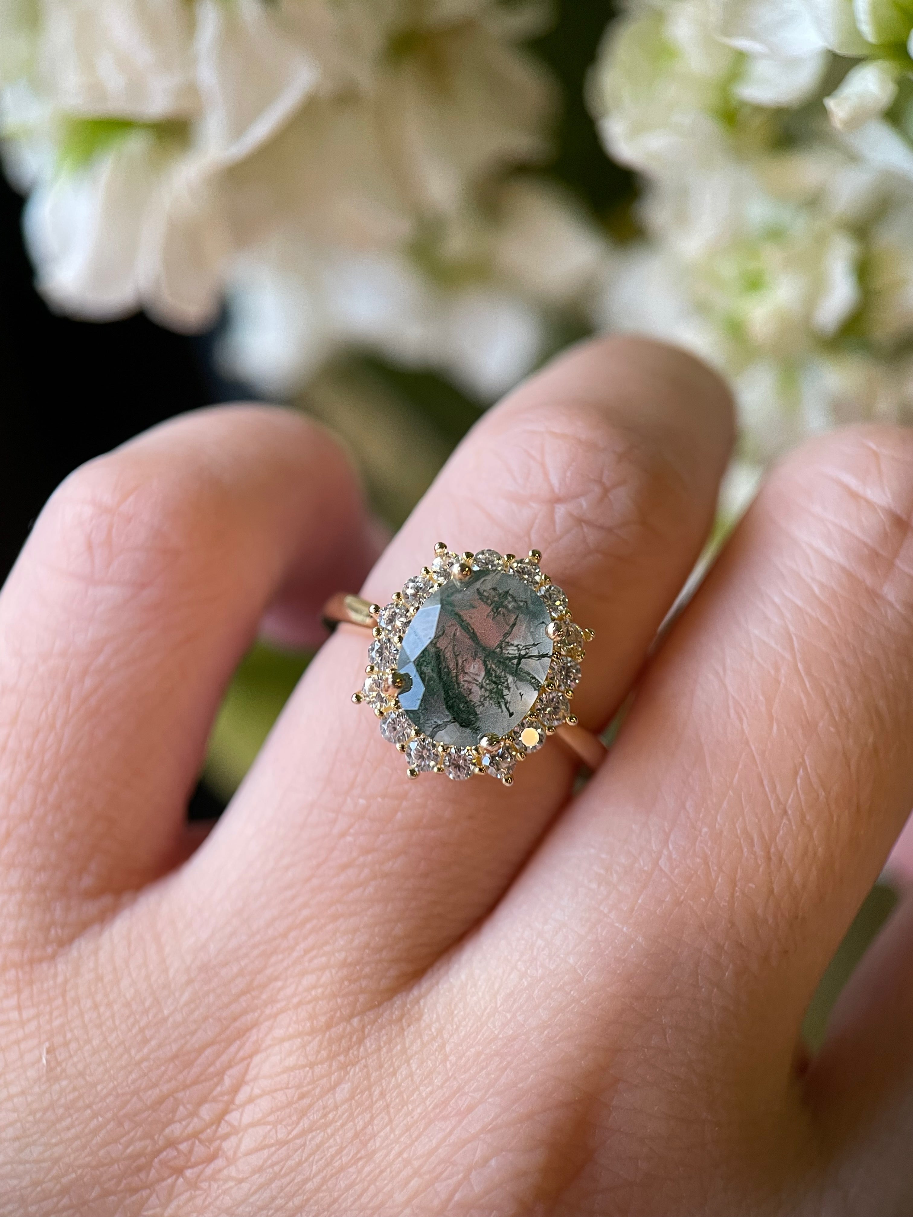 【Morrigan 】 Unique Handmade Natural Green Moss Agate Engagement Ring Oval Cut 3ct