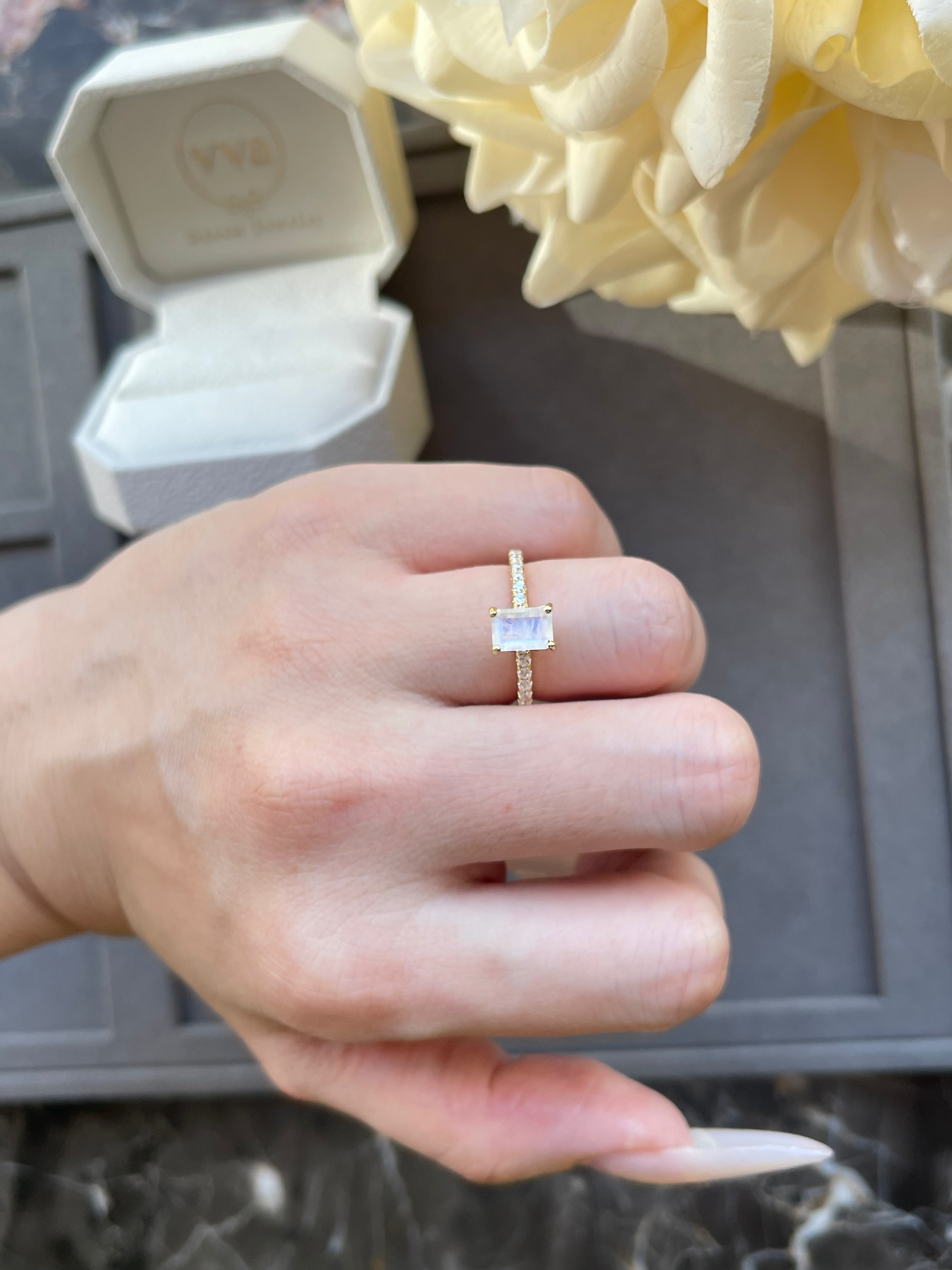 【Iris】Unique Handmade Natural Blue Moonstone Engagement Ring 1ct Baguette Shape