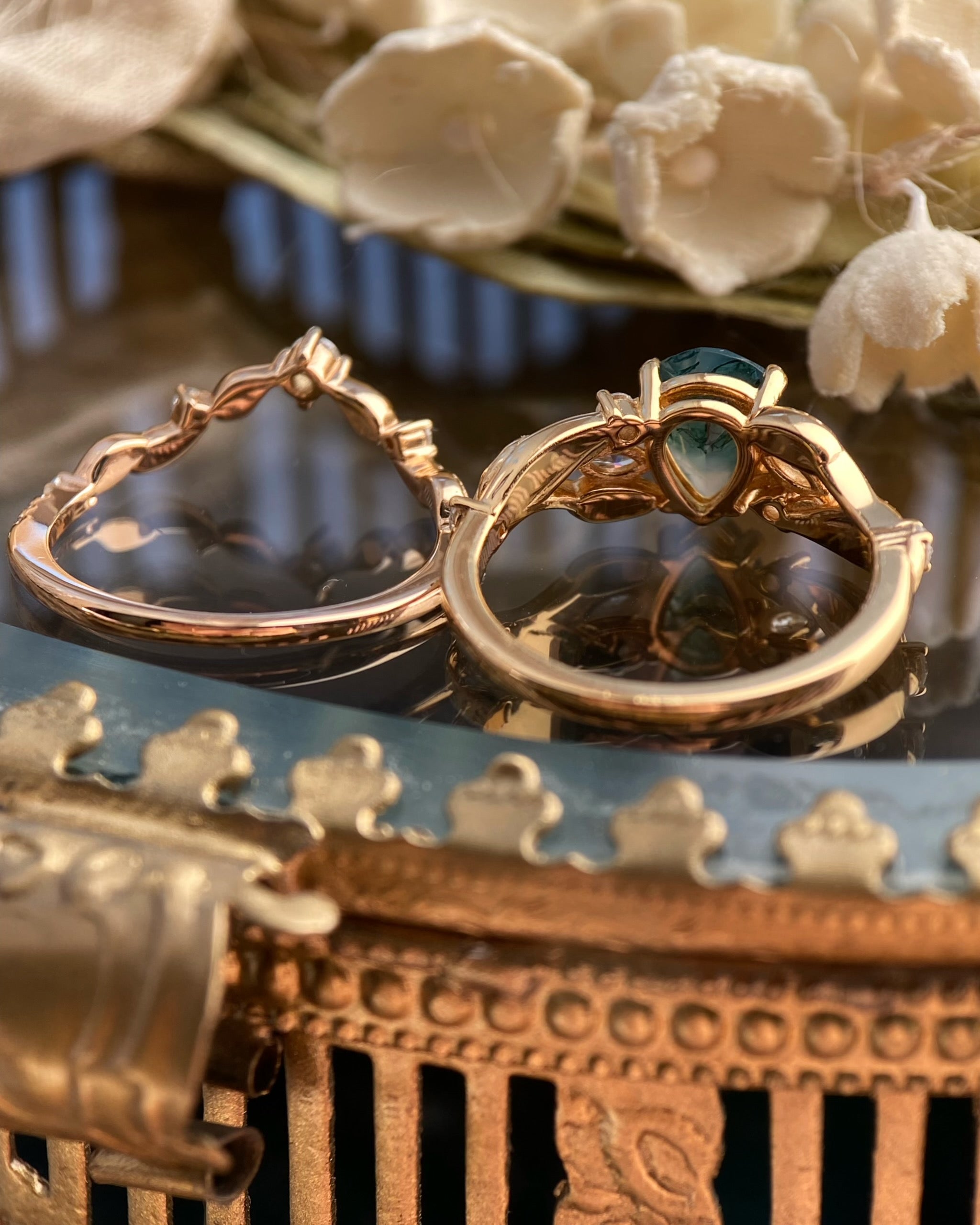 【Voile éthéré】Bague de fiançailles unique en agate mousse naturelle, faite main, de forme ovale, 1,5 ct
