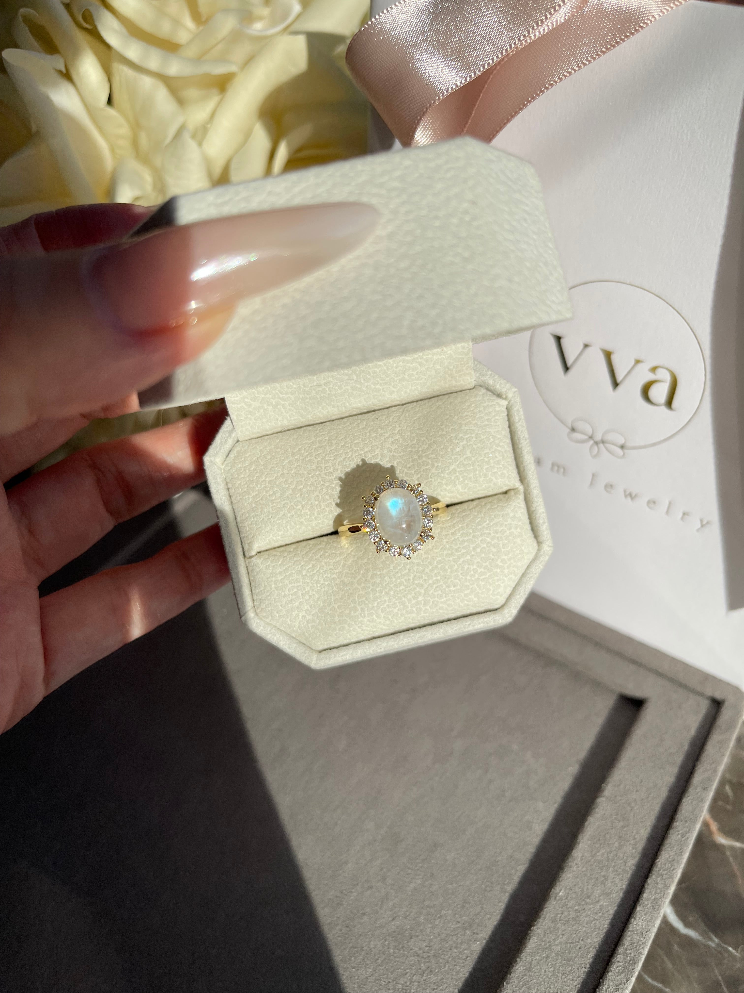 【SELENE SET】Unique Handmade Natural Blue Moonstone Engagement Ring Set 2pcs Oval Shape 3ct