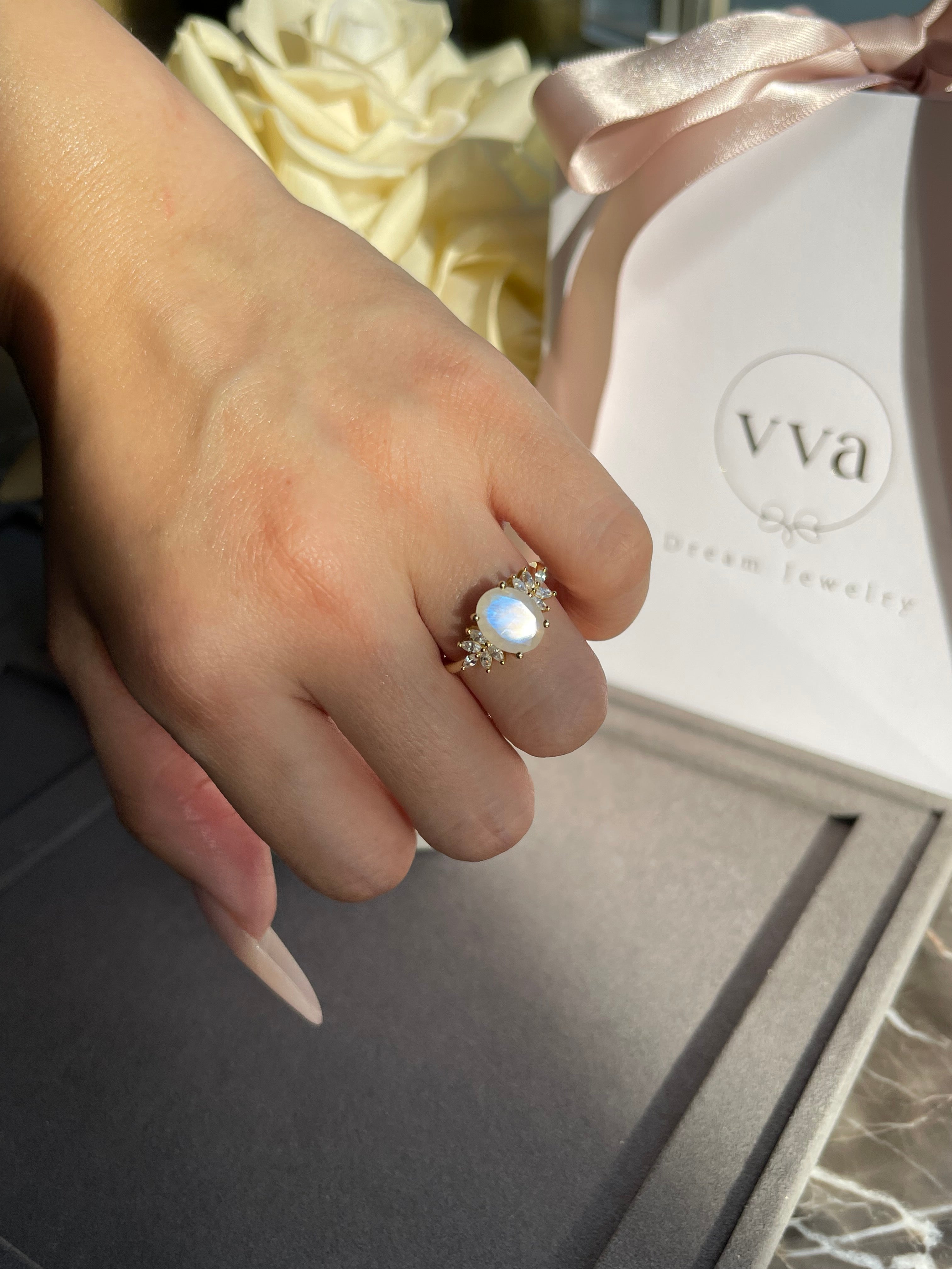 【CELESTE】Unique Handmade Natural Blue Moonstone Engagement Ring Oval Shape 3c