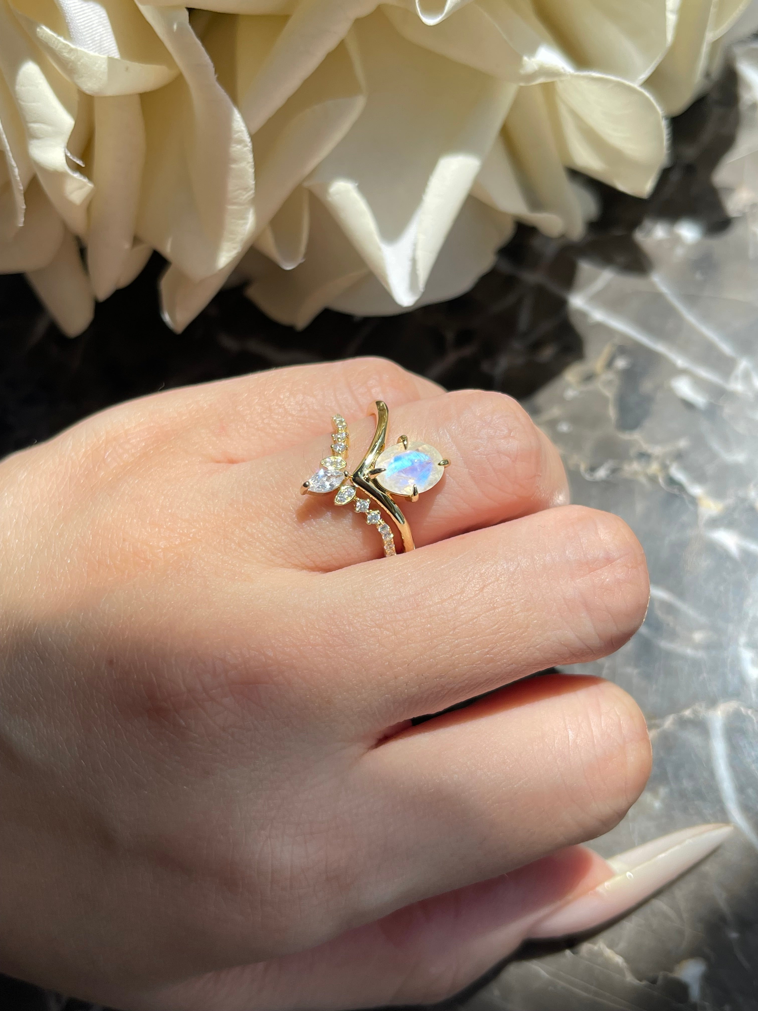 【GENEVIEVE SET】Unique Handmade Natural Blue Moonstone Engagement Ring Set 2pcs Oval Shape 1.5ct