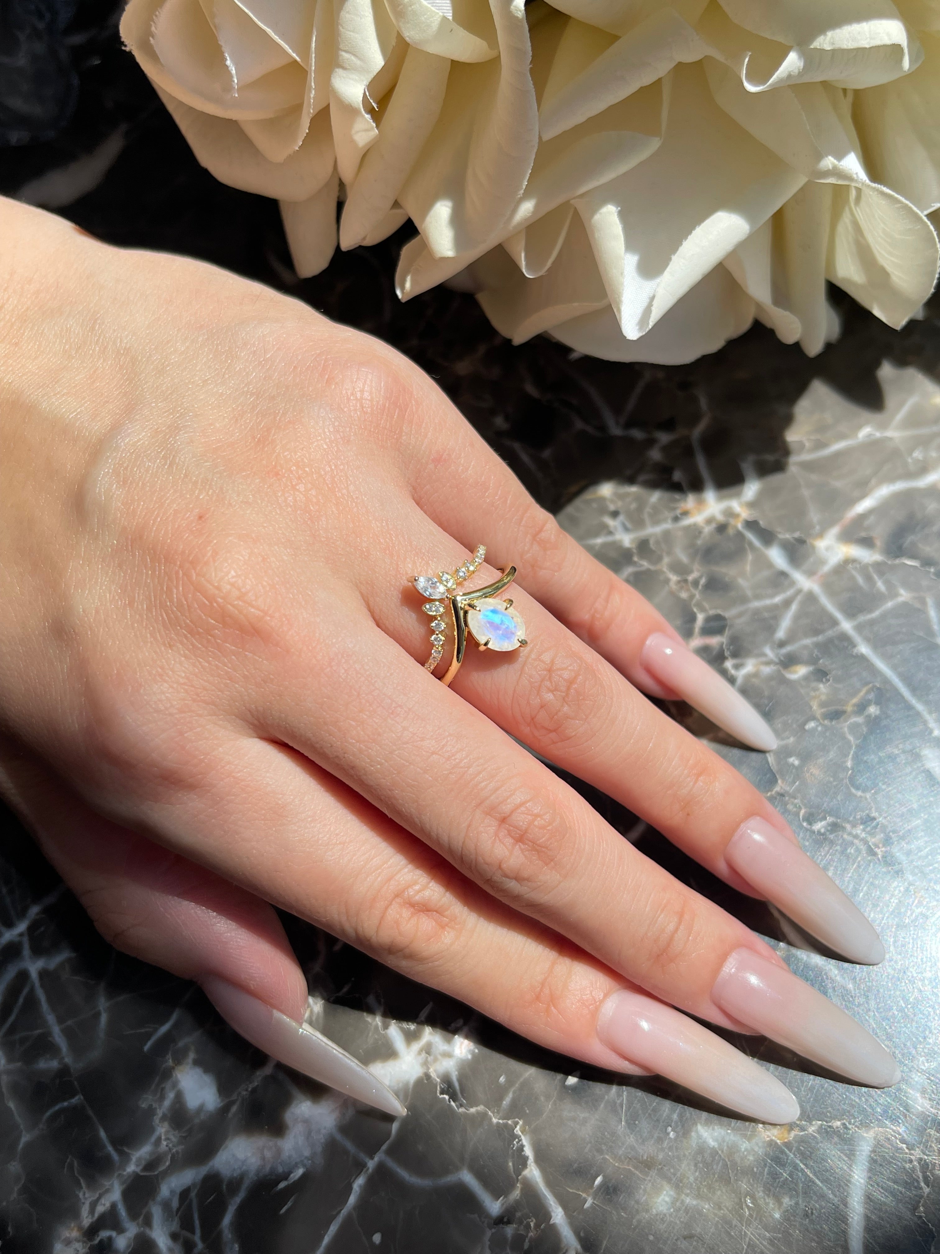 【GENEVIEVE SET】Unique Handmade Natural Blue Moonstone Engagement Ring Set 2pcs Oval Shape 1.5ct