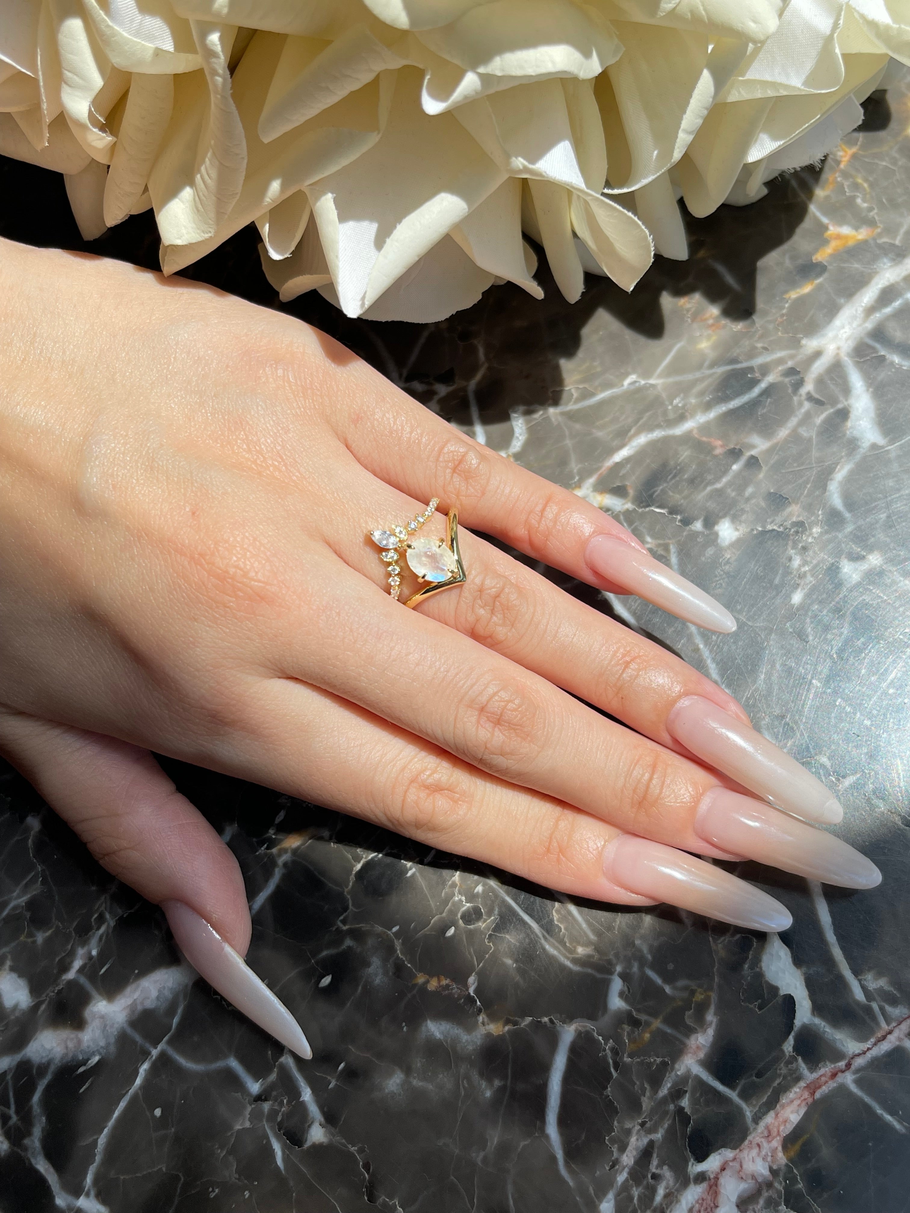 【GENEVIEVE SET】Unique Handmade Natural Blue Moonstone Engagement Ring Set 2pcs Oval Shape 1.5ct