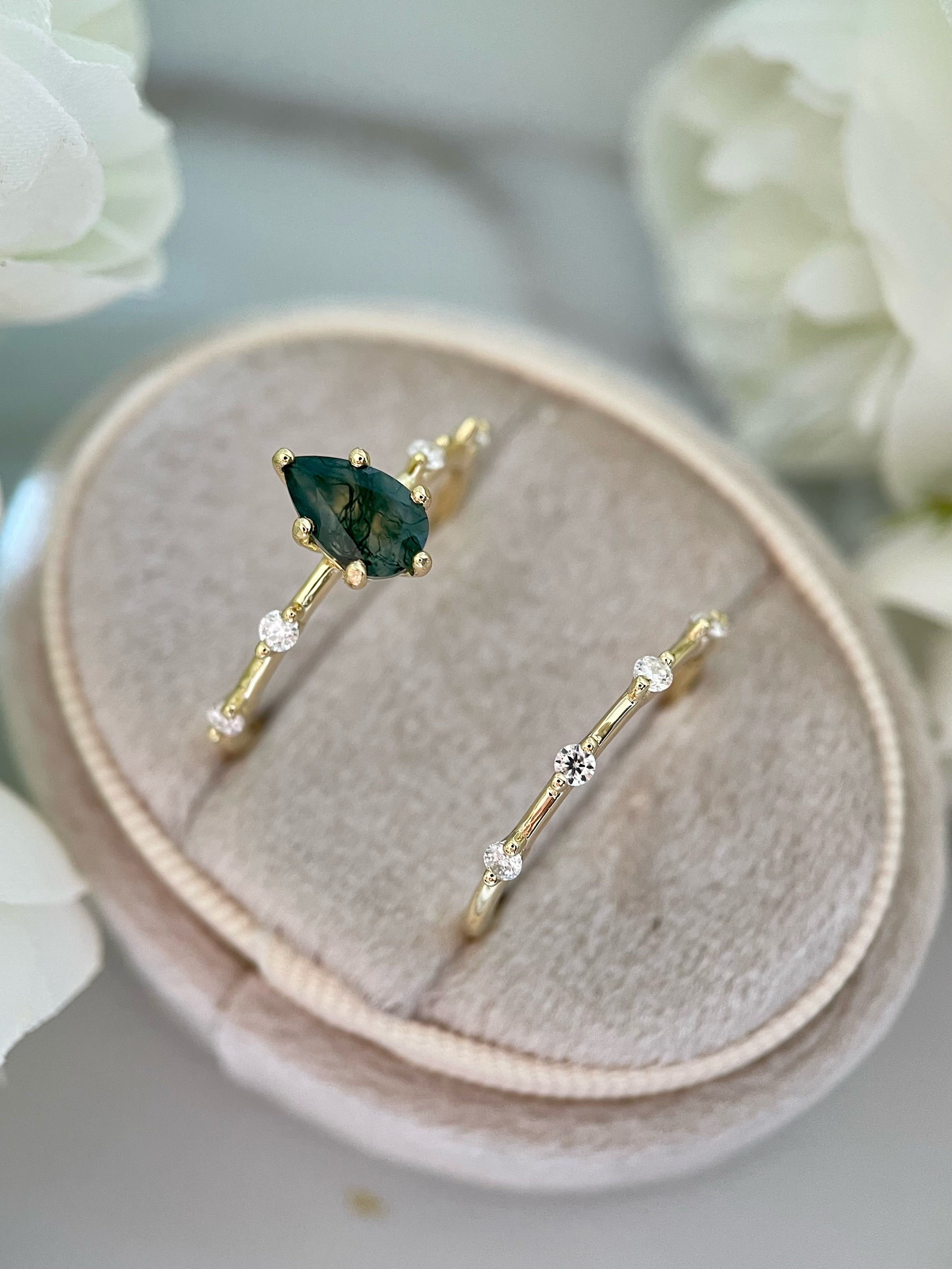 【Verdent Promise】Ensemble de 2 bagues de fiançailles uniques, faites à la main, en agate mousse naturelle de 0,75 ct, forme poire