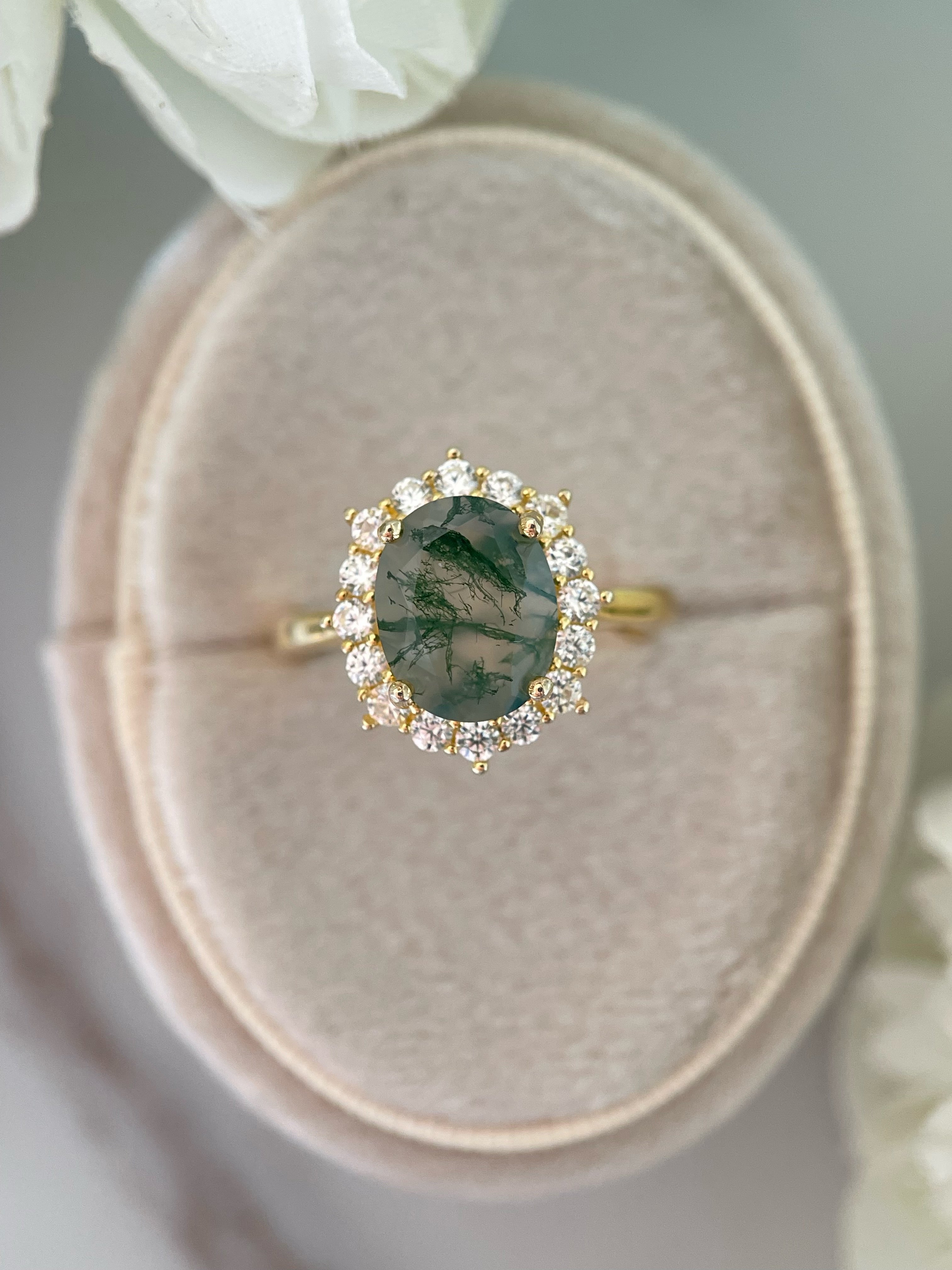 【Morrigan 】 Unique Handmade Natural Green Moss Agate Engagement Ring Oval Cut 3ct