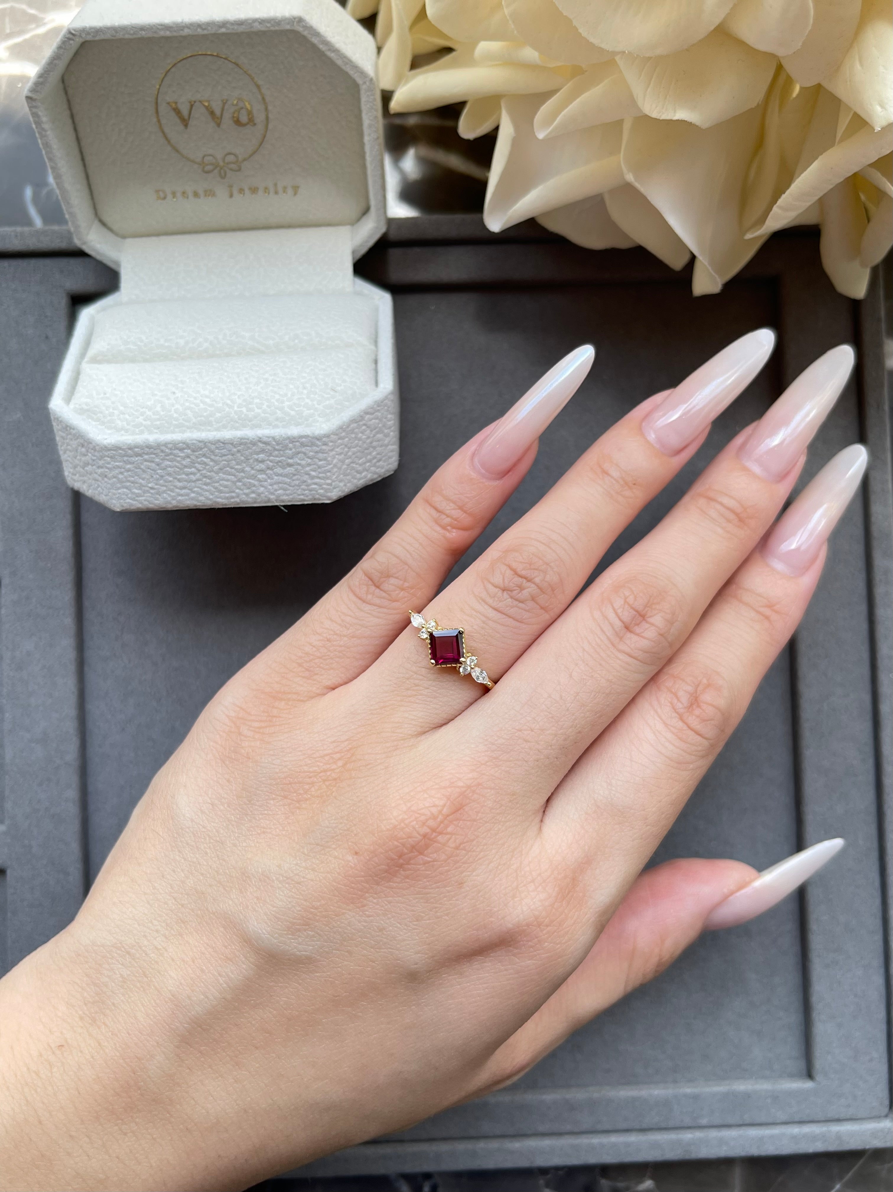 【ANTONIA】Handmade Natural Rhodolite Garnet Engagement Ring 0.75ct Princess Shape