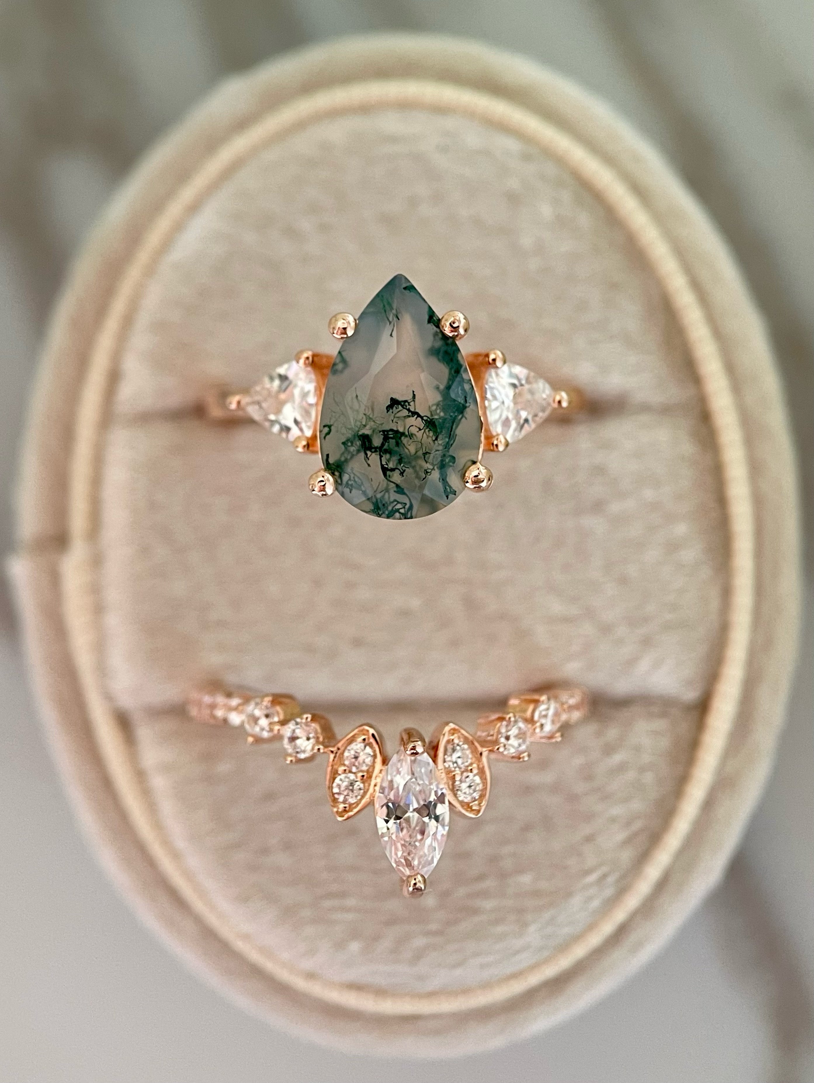 【ENSEMBLE NOISETTE】Ensemble de 2 bagues de fiançailles uniques, faites à la main, en agate mousse naturelle, 3 carats, forme poire