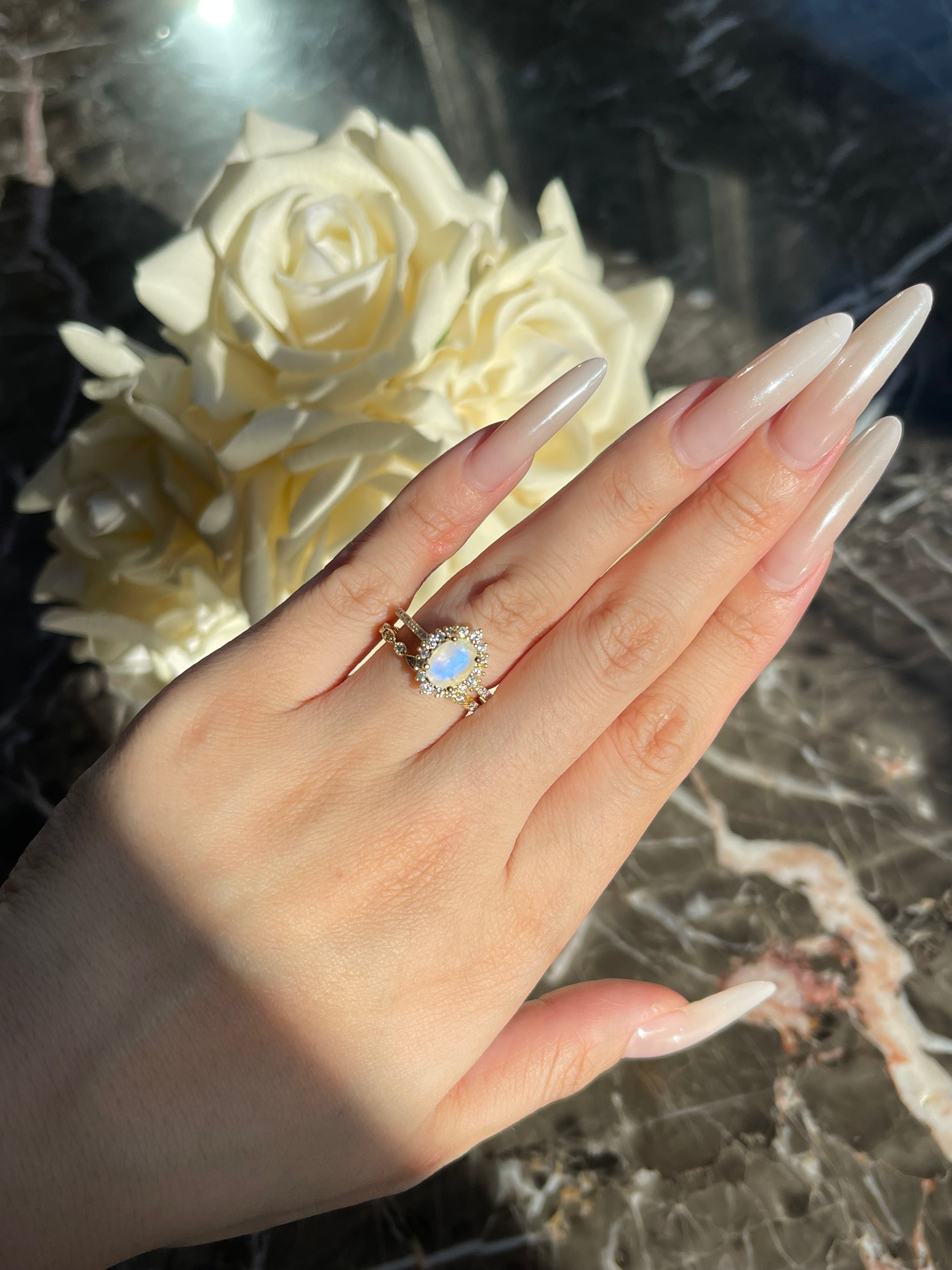 【Celestia】Unique Handmade Natural Blue Moonstone Engagement Ring 1.5ct Oval Shape
