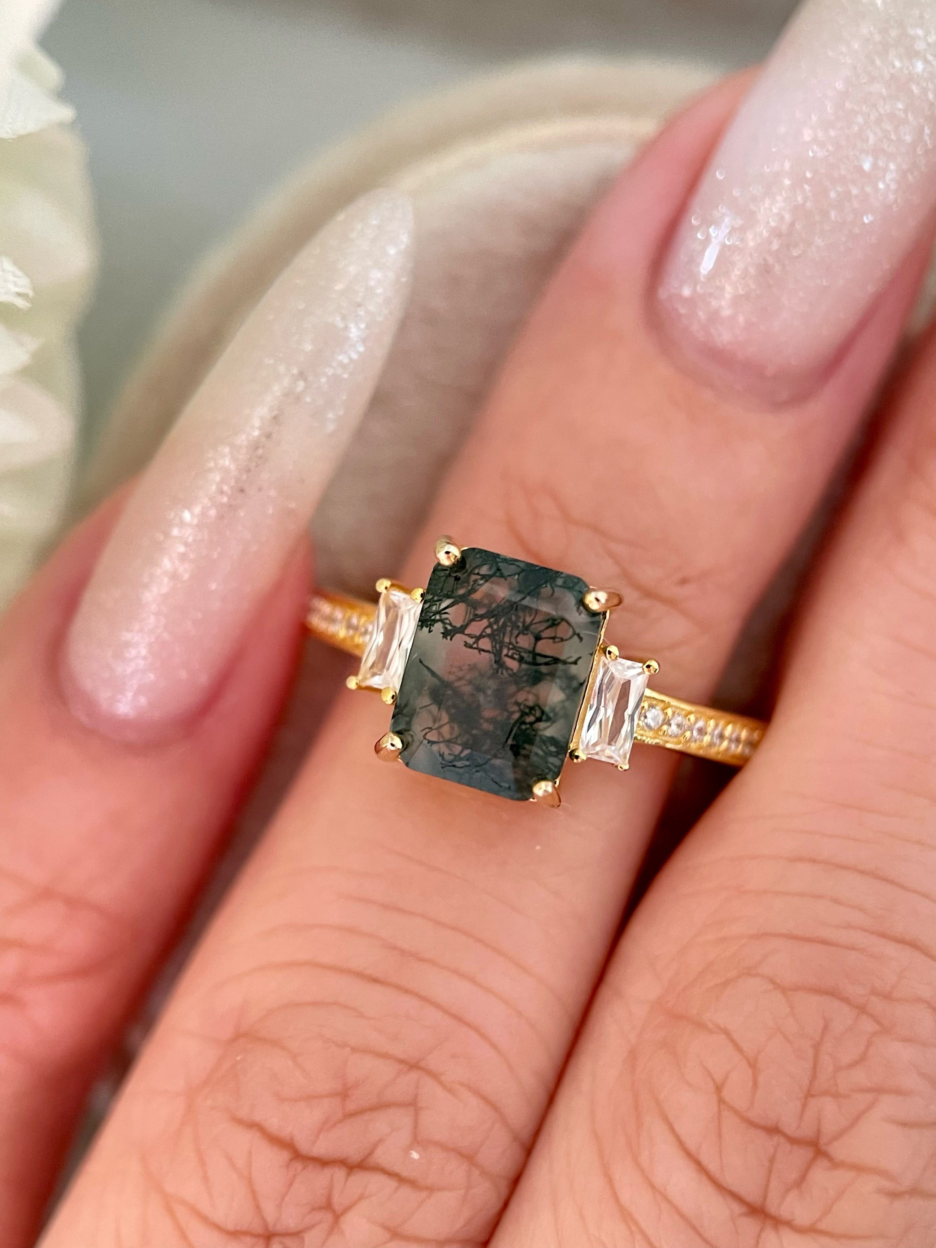 【Callista】Bague de fiançailles unique en agate mousse naturelle faite à la main, 2,5 ct, forme coussin