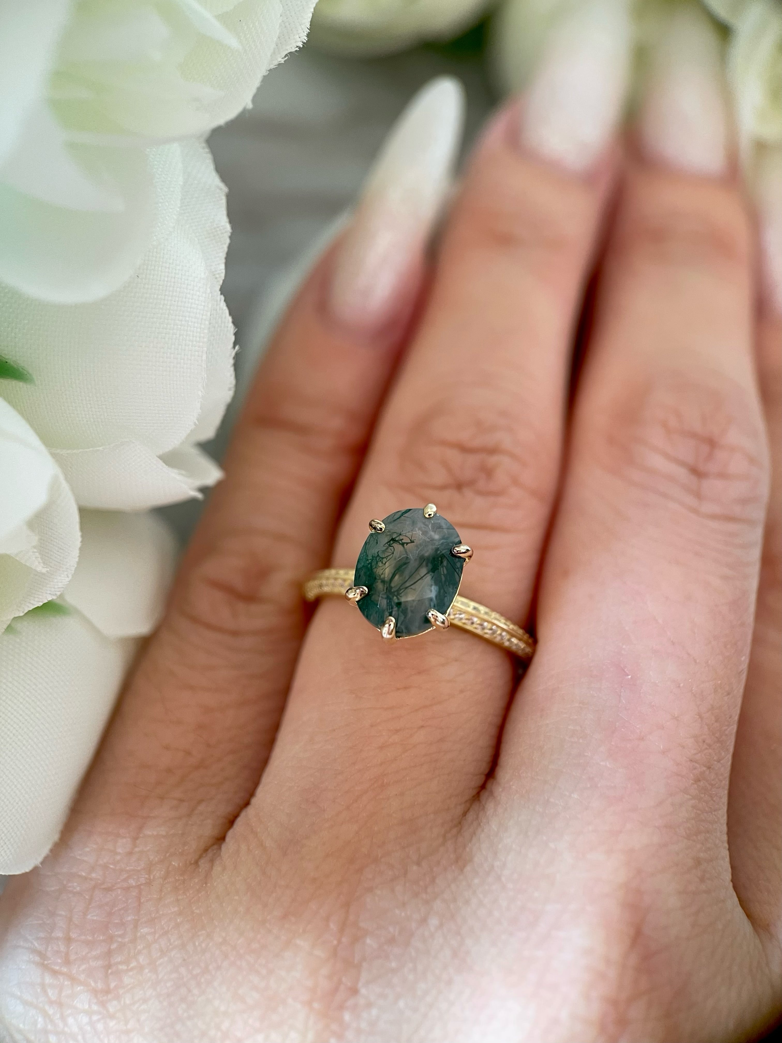 【Mysterium】Bague de fiançailles unique en agate mousse naturelle, faite à la main, 3 carats, forme ovale