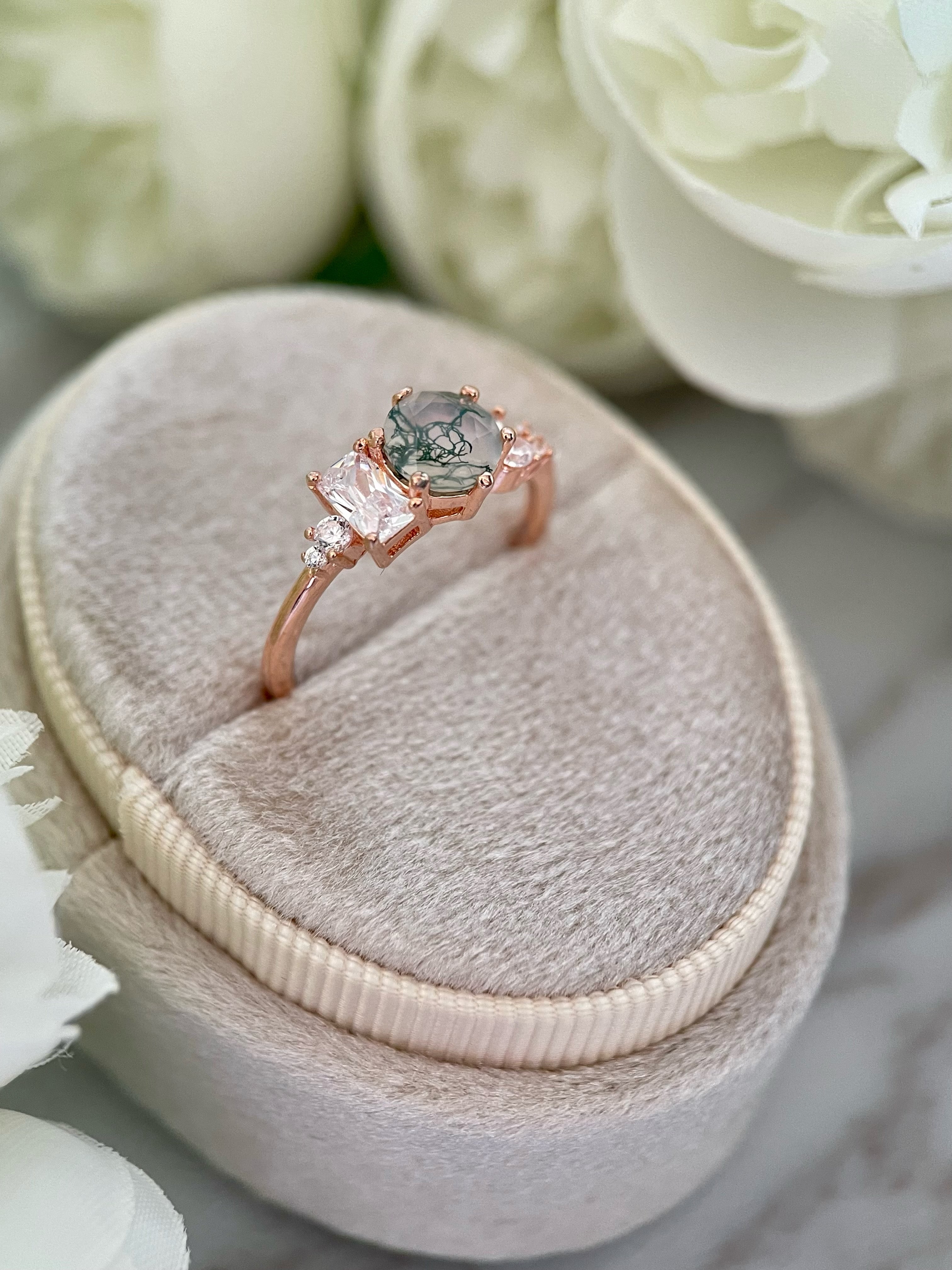 【Veridia Cascade】Unique Handmade Natural Moss Agate Engagement Ring 0.8ct Round Cut