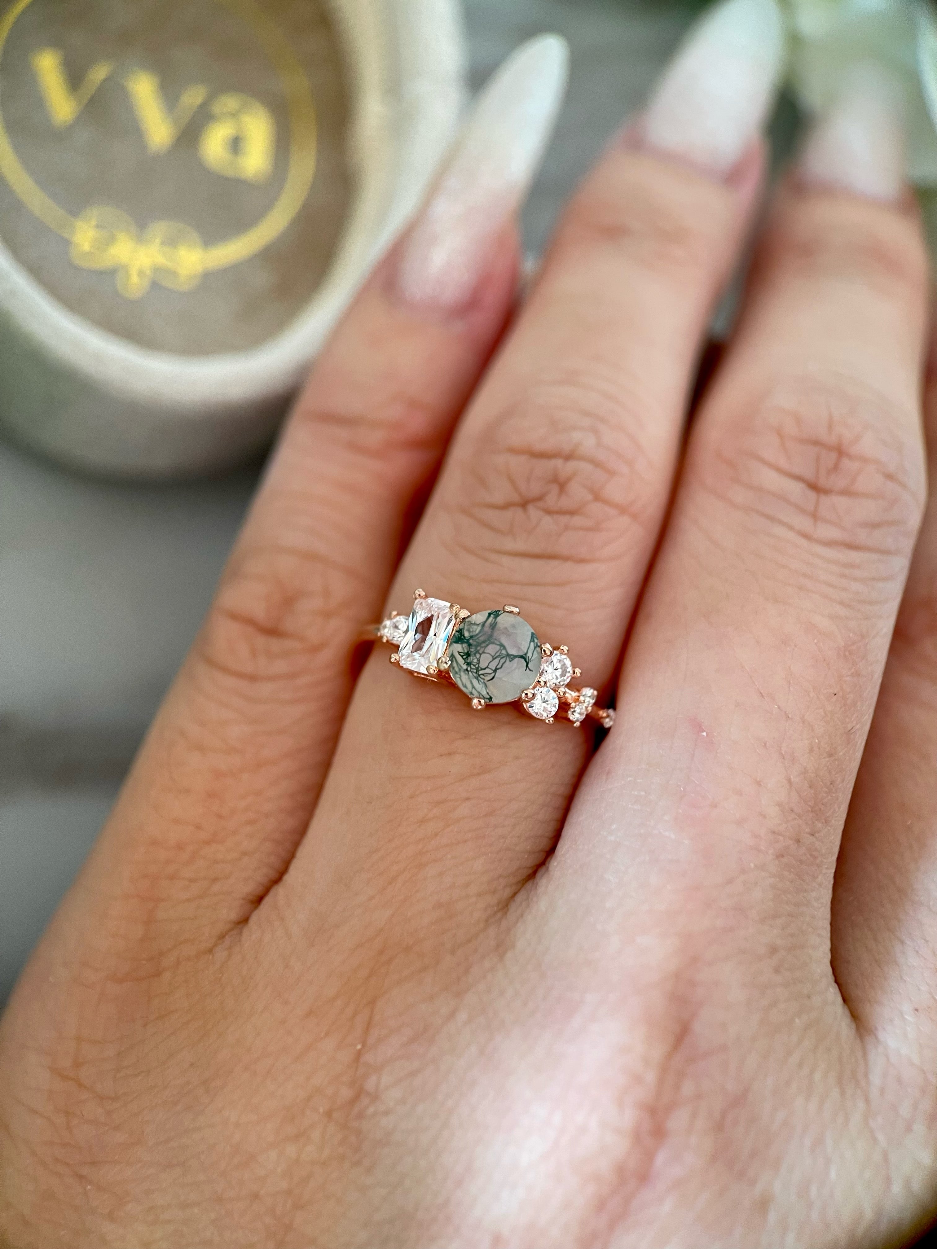 【Veridia Cascade】Unique Handmade Natural Moss Agate Engagement Ring 0.8ct Round Cut