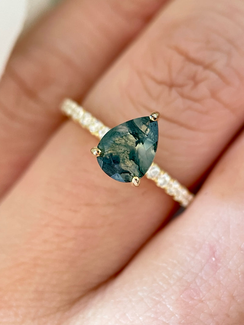 【Naiad】Unique Handmade Natural Moss Agate Engagement Ring 0.8ct Pear Cut