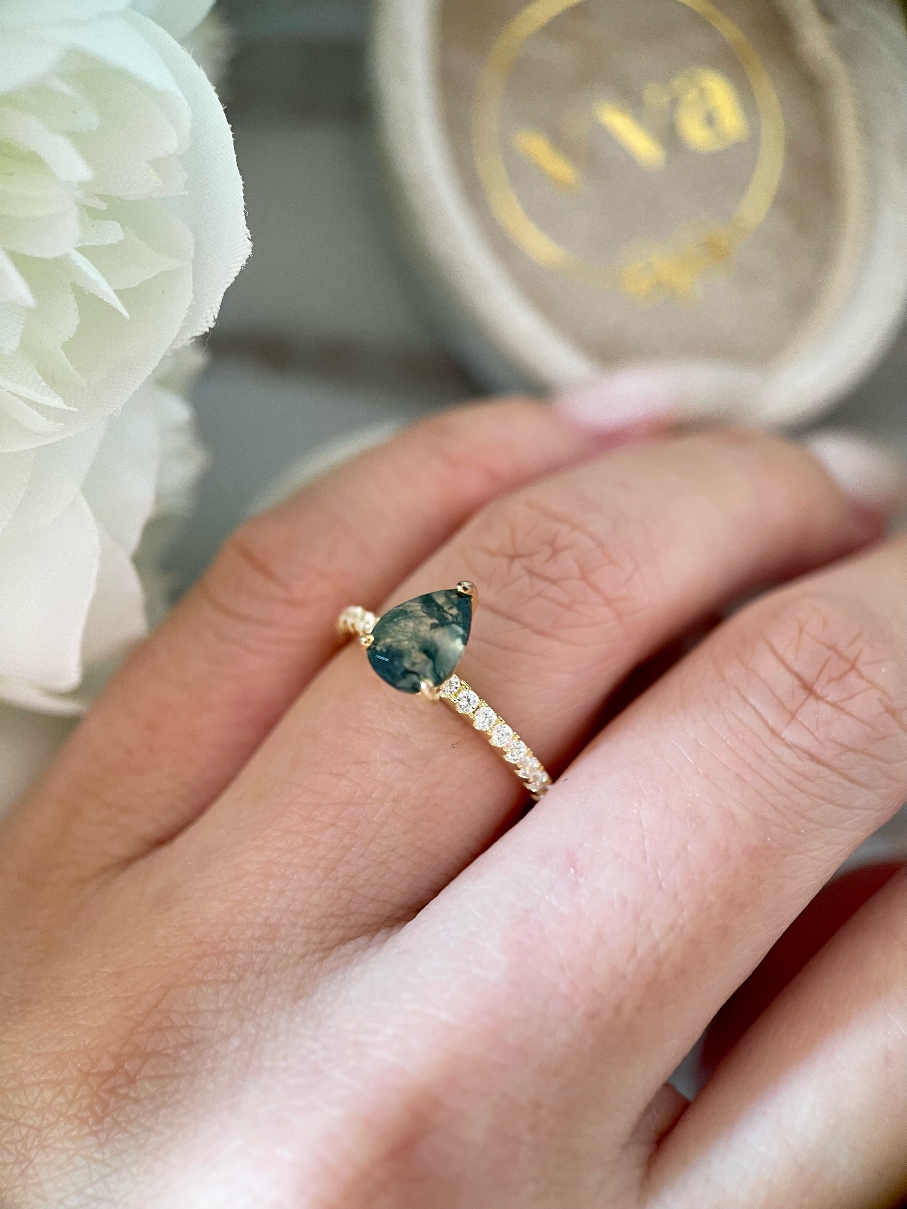 【Naiad】Unique Handmade Natural Moss Agate Engagement Ring 0.8ct Pear Cut
