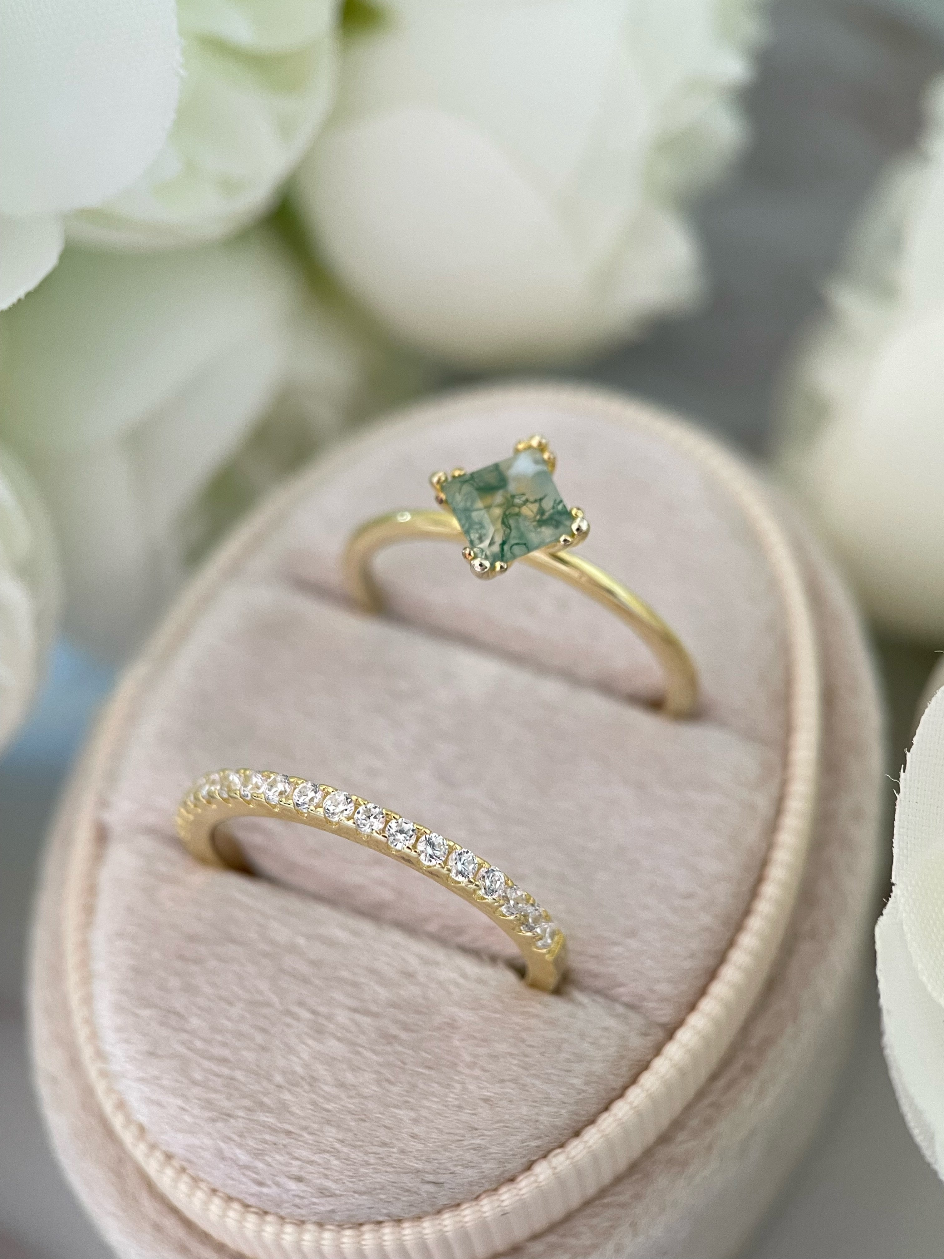 【Ensemble Sylvan Majesty】Ensemble de 2 bagues de fiançailles uniques, faites à la main, en agate mousse naturelle de 0,75 ct, forme princesse 