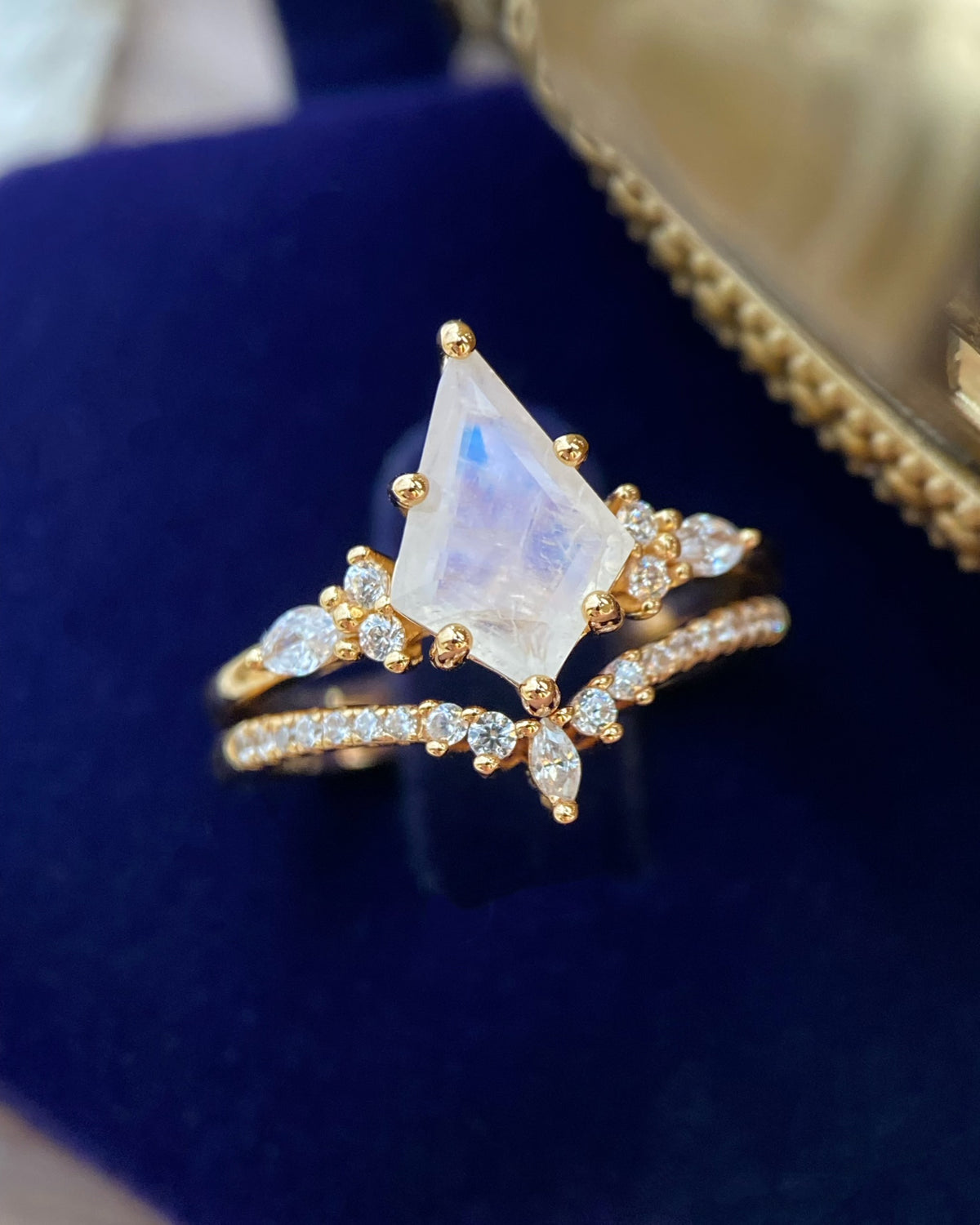 Atalanta| Fantasy Fairy-Core Kite Cut Blue Moonstone Engagement Ring Set