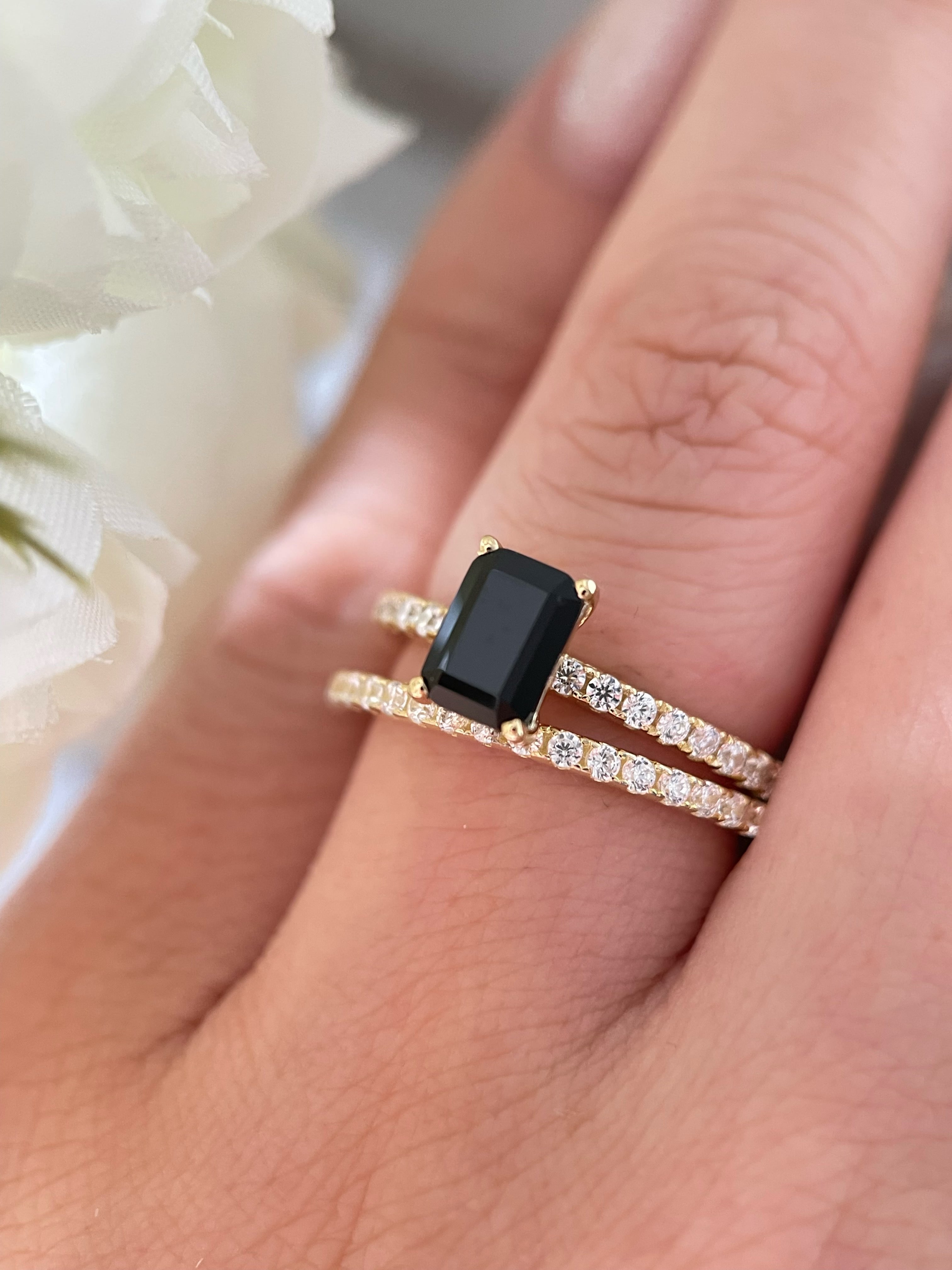 【Ensemble Onyx Summetry】Ensemble de 2 bagues de fiançailles en onyx noir naturel, taillées en baguette, 1 carat, faites à la main