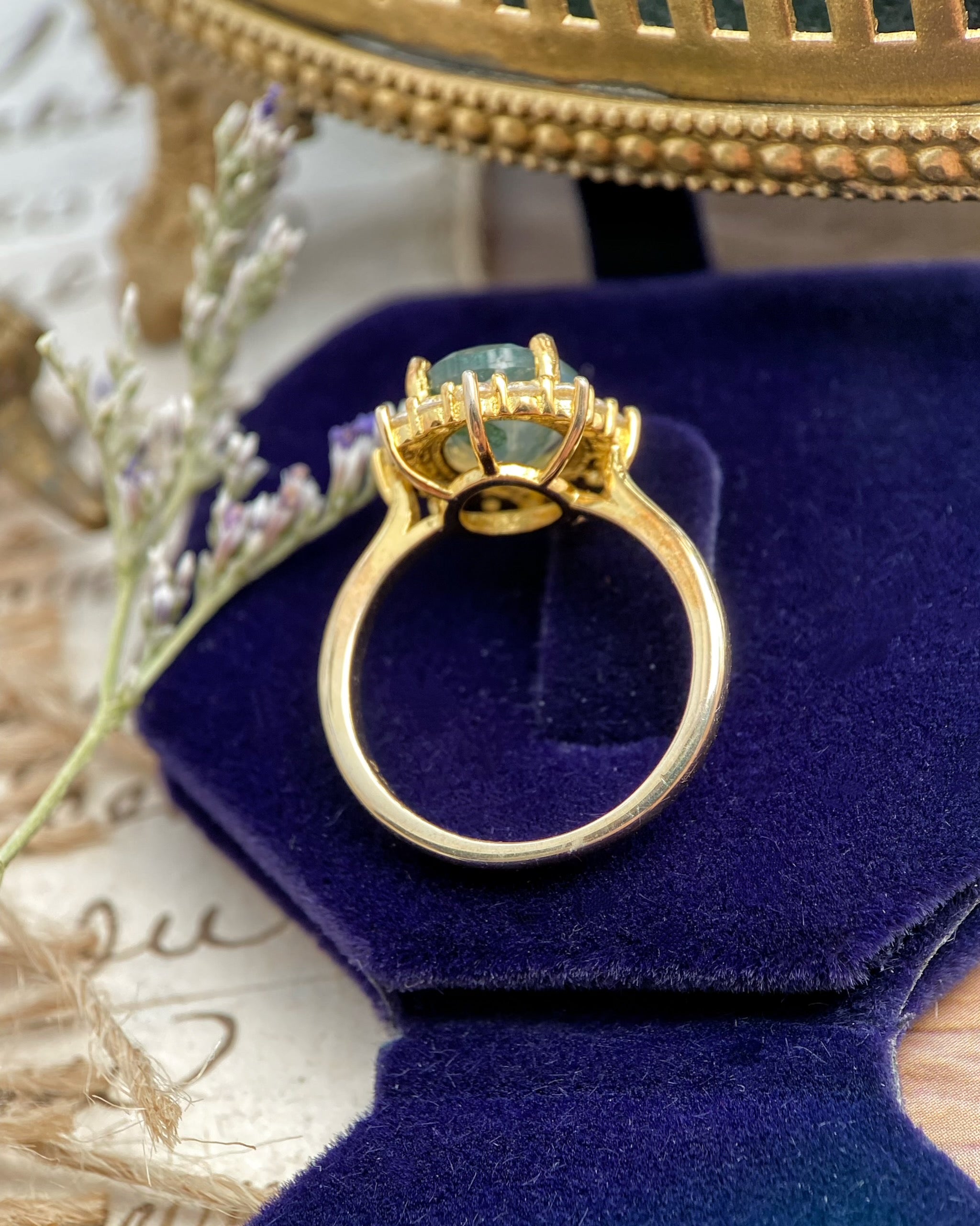 【Morrigan 】 Unique Handmade Natural Green Moss Agate Engagement Ring Oval Cut 3ct