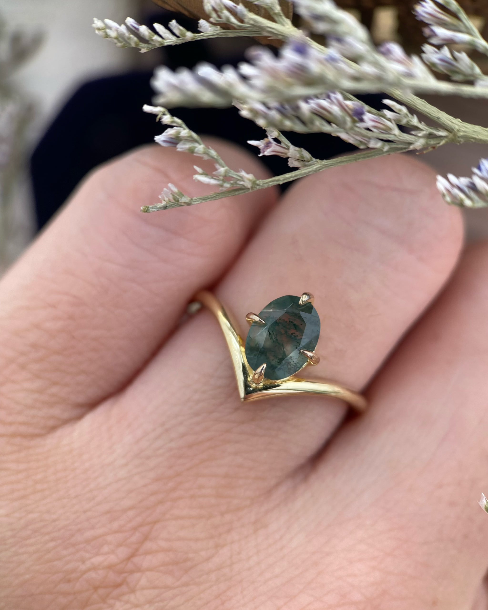 【JADE】Bague de fiançailles unique en agate mousse naturelle, faite à la main, de forme ovale, 1,5 carat
