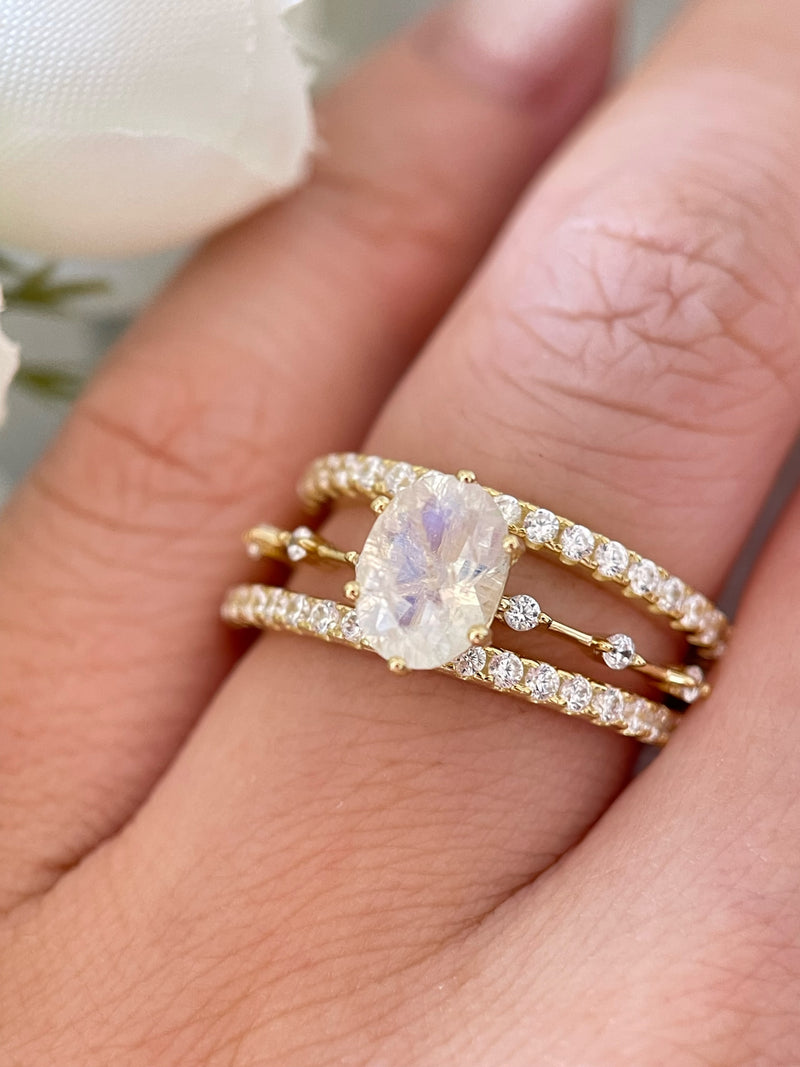 【Eternal Phases Set】Unique Handmade Natural Blue Moonstone Engagement Ring Set 3pcs 1.5ct Oval Cut