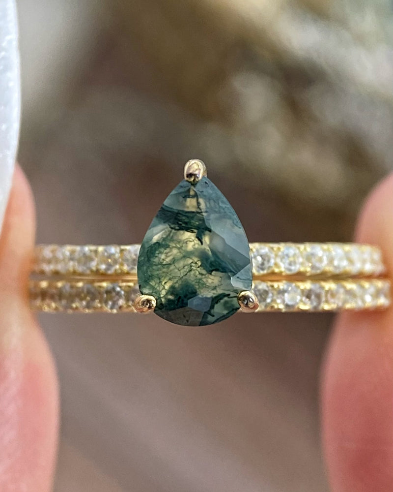 Naiad Set | Unique Handmade Natural Moss Agate Engagement Ring Set 2pcs 0.8ct Pear Shape