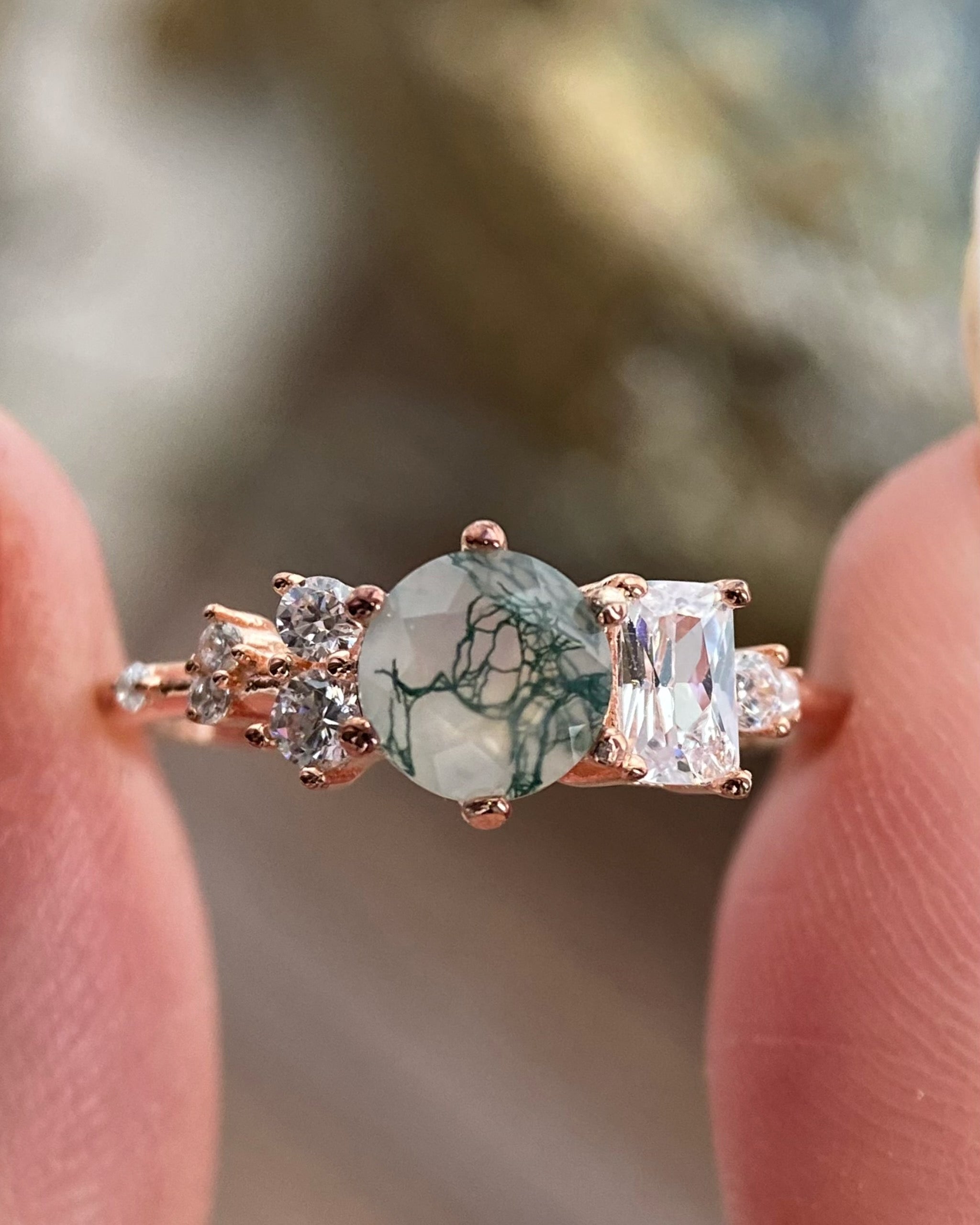 【Veridia Cascade】Unique Handmade Natural Moss Agate Engagement Ring 0.8ct Round Cut