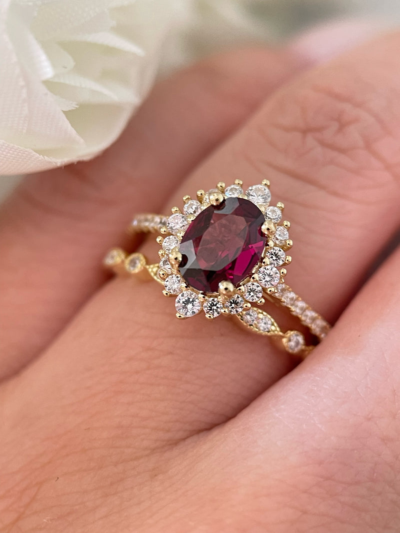 【Valencia Set】 Handmade Natural Rhodolite Garnet Engagement Ring Set 2pcs 1.5ct Oval Cut