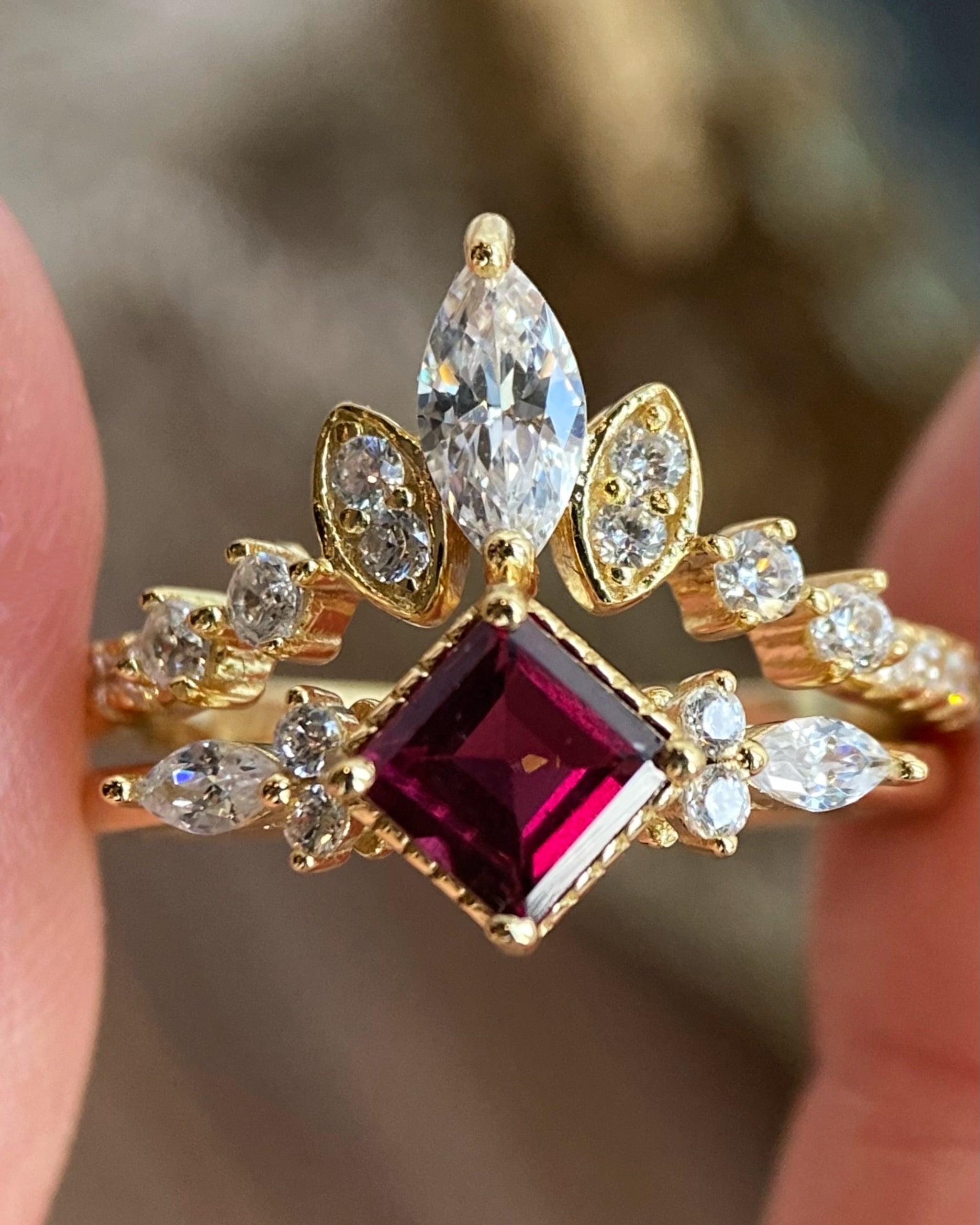【ENSEMBLE ANTONIA】Ensemble de 2 bagues de fiançailles en grenat rhodolite naturel fait main, 0,75 ct, forme princesse